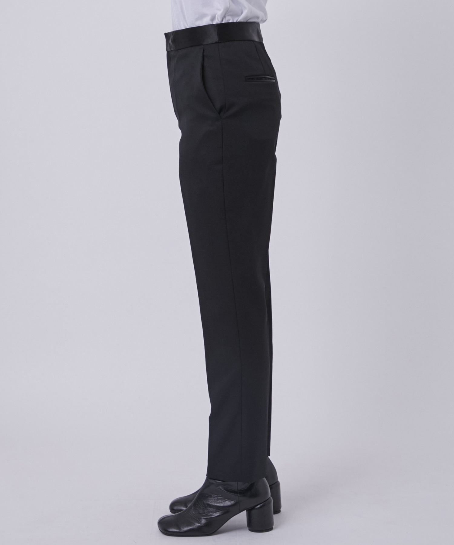 BLACK FORMAL TAPERED PANTS CINOH