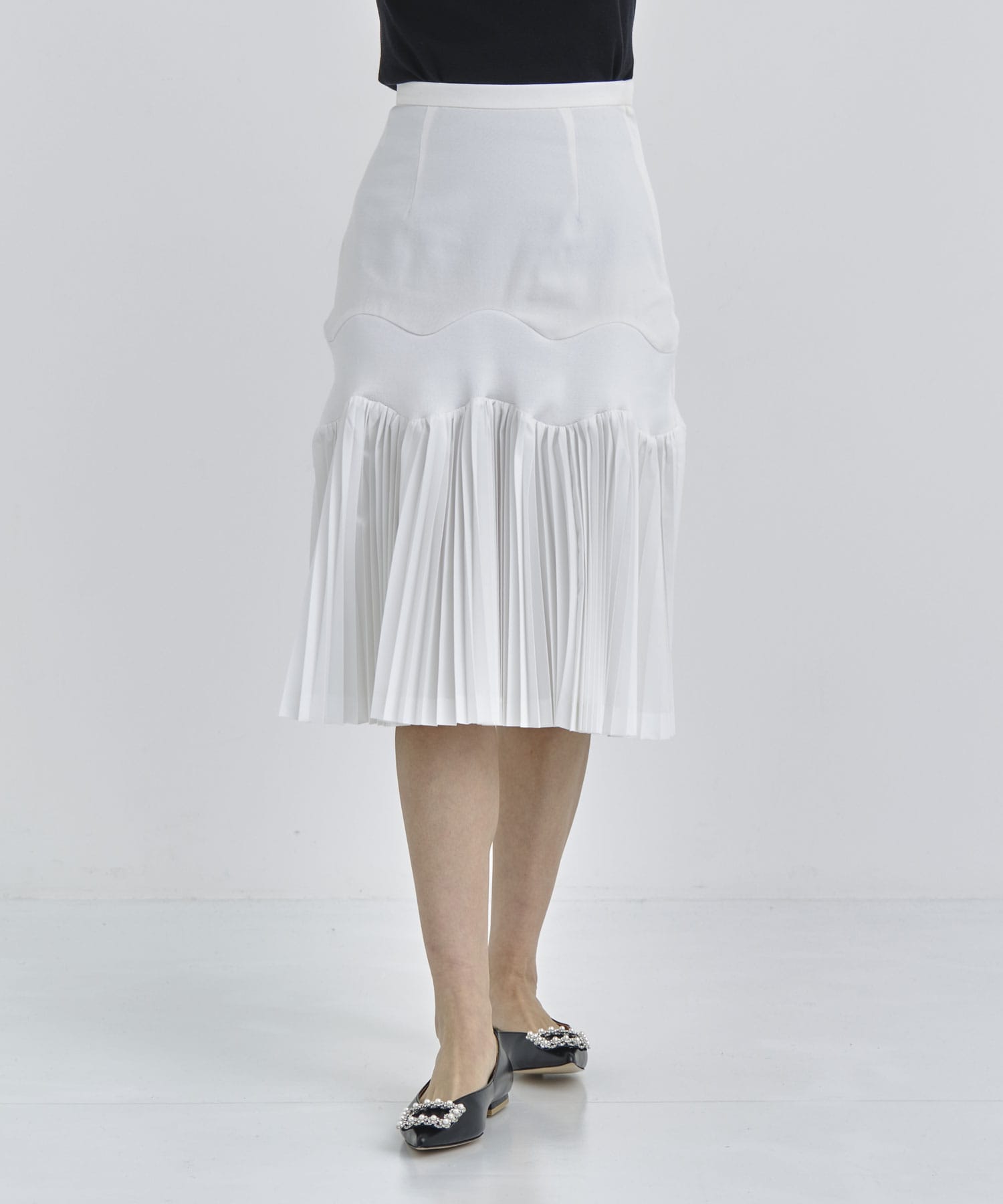 Taffeta pleats skirt(34 WHITE): TOGA PULLA: WOMENS｜THE TOKYO 