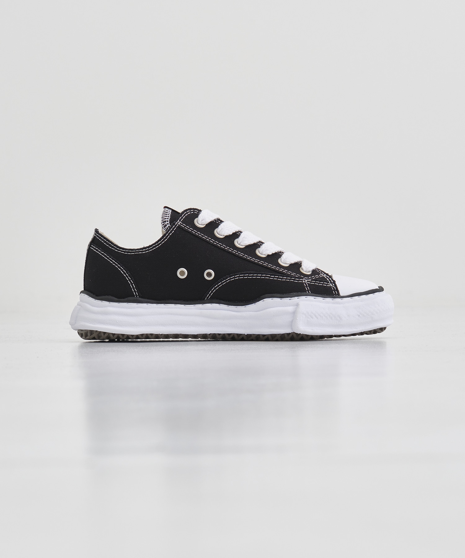 【WEB限定】PETERSON LOW original sole canvas low top sneakers Maison MIHARA YASUHIRO