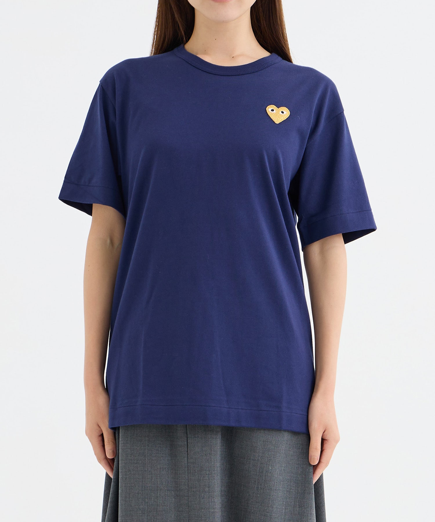 T-SHIRT GOLD EMBLEMGOLD HEART PLAY Comme des Garcons