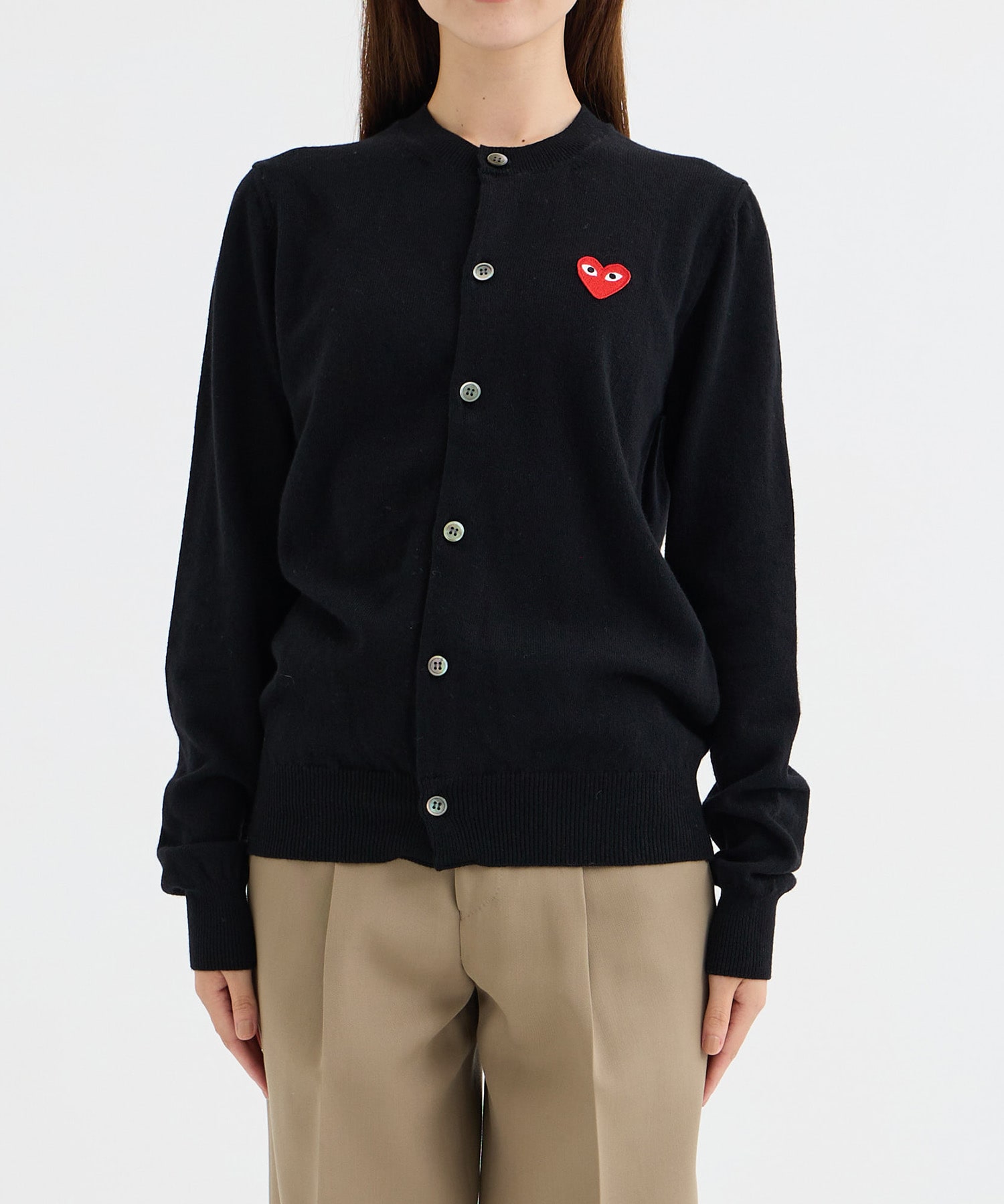 ROUND-NECK CARDIGAN REDEMBLEMRED HEART PLAY Comme des Garcons