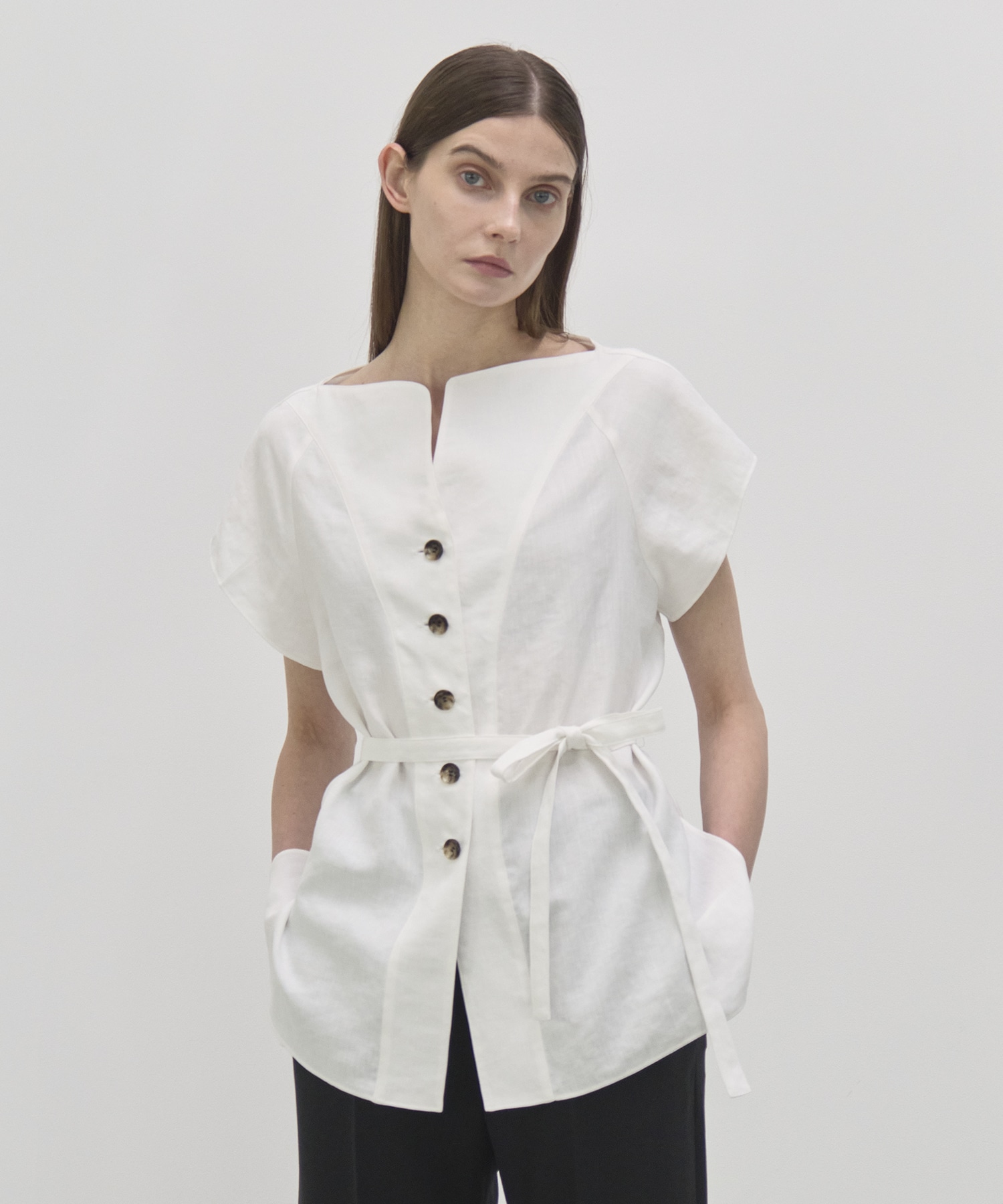 Cindy shirt WH AKIRANAKA