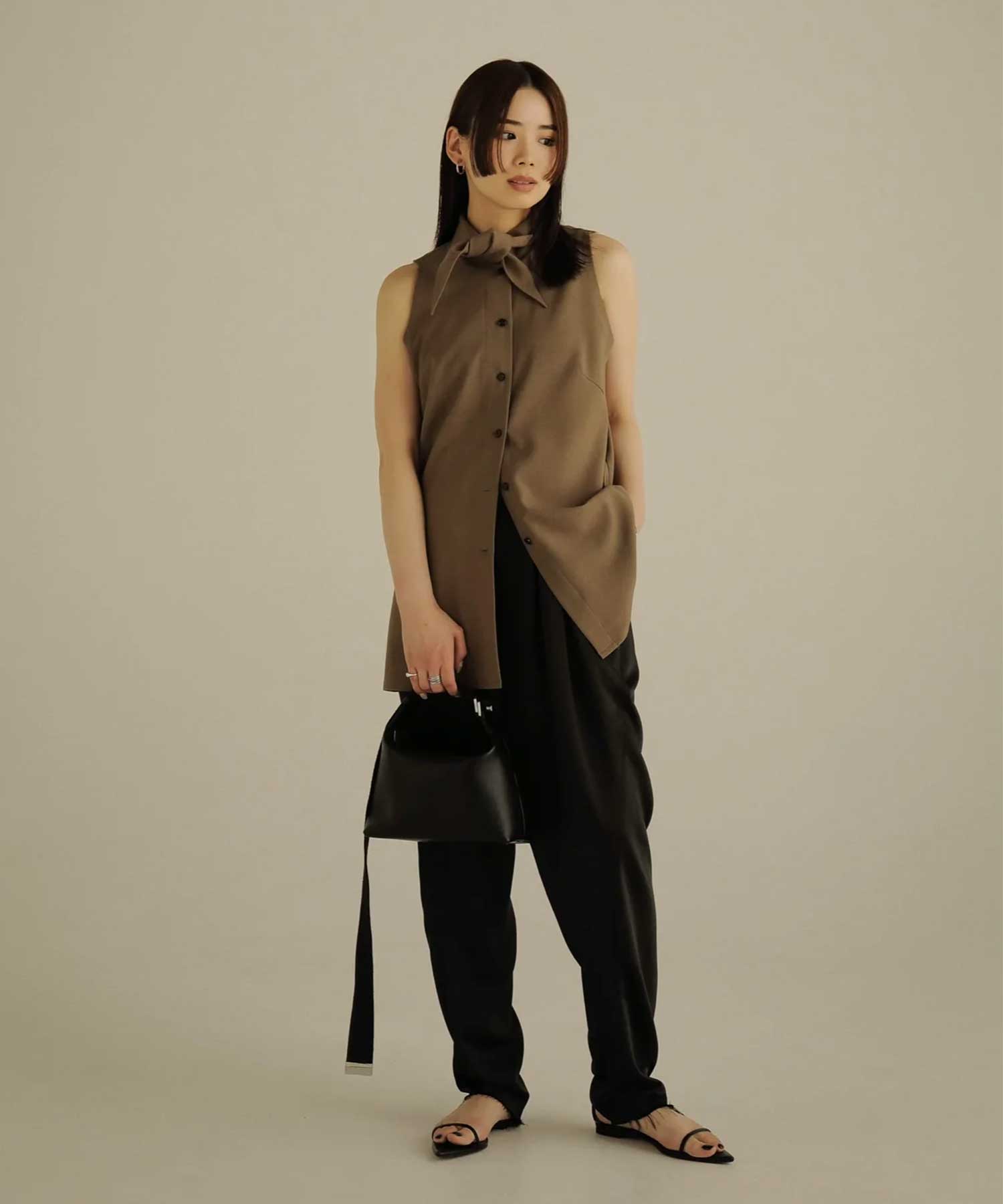 big collar blouse Louren