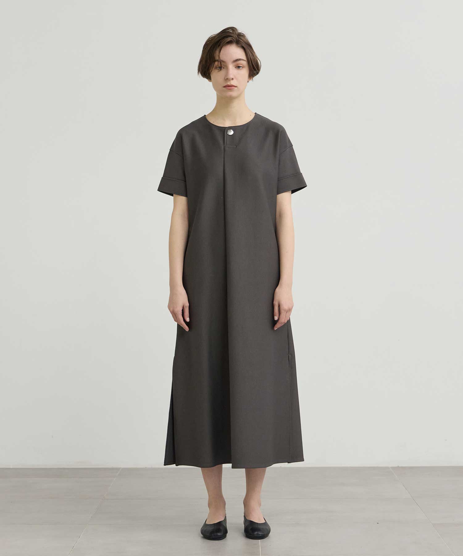RERACS FRONT TUCK HENLY NECK DRESS THE RERACS