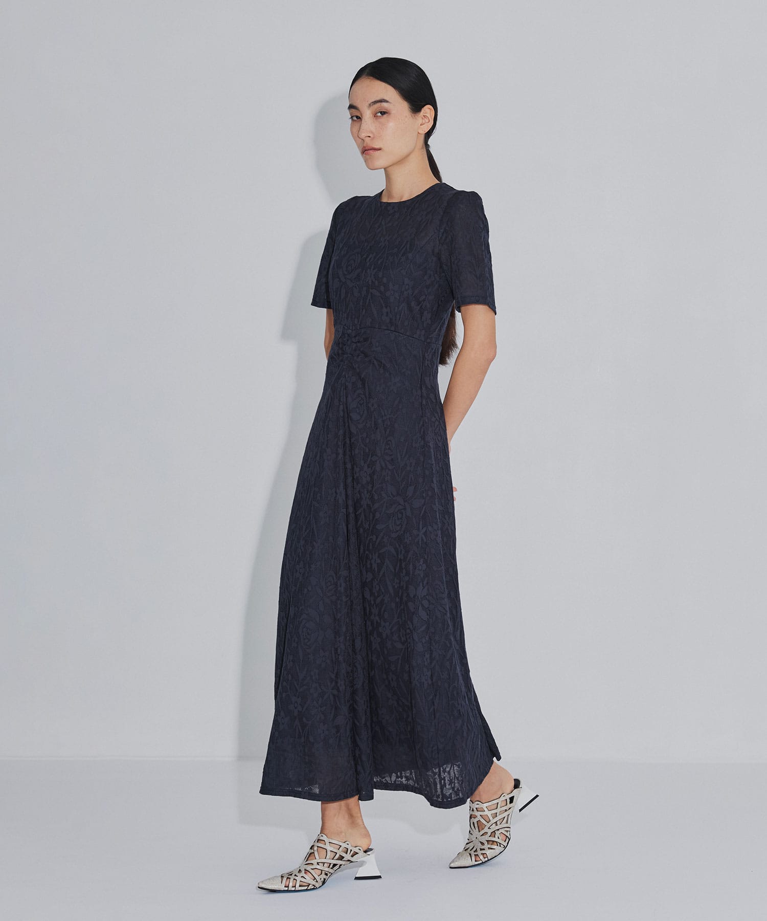 別注 FLOWER JACQUARD SHORT SLEEVE DRESS PHOTOCOPIEU