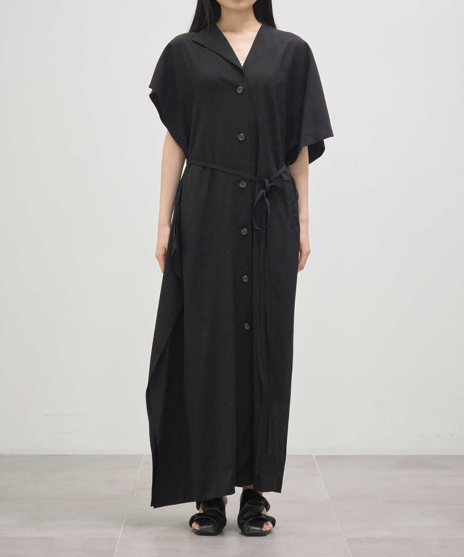 Ana asymmetry dress BK AKIRANAKA