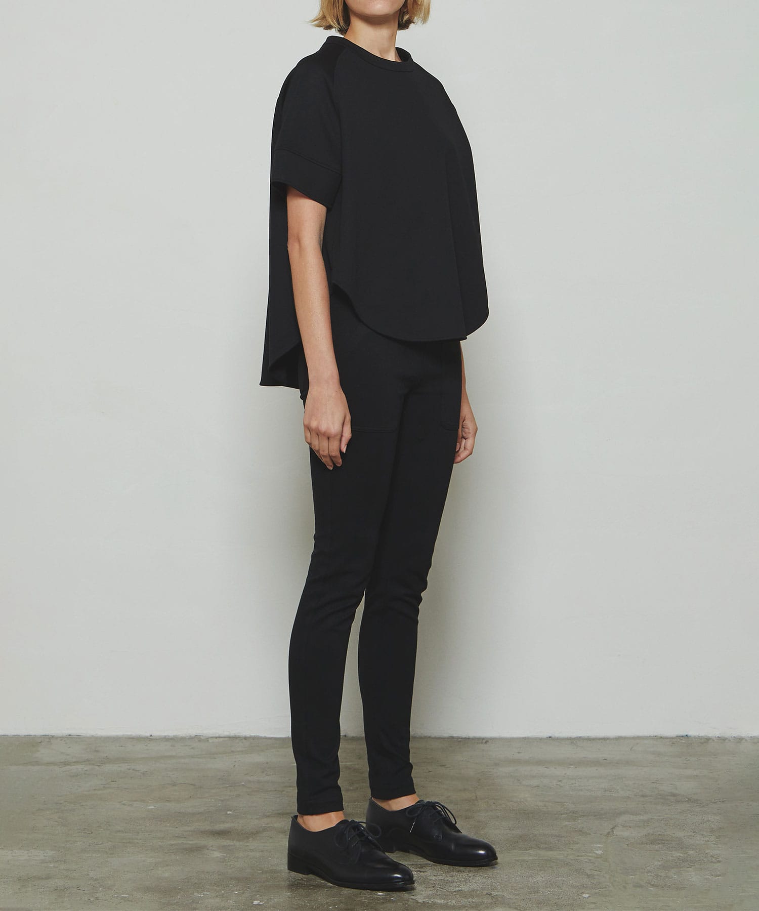 THE A-LINE SHORT PULOVER THE RERACS