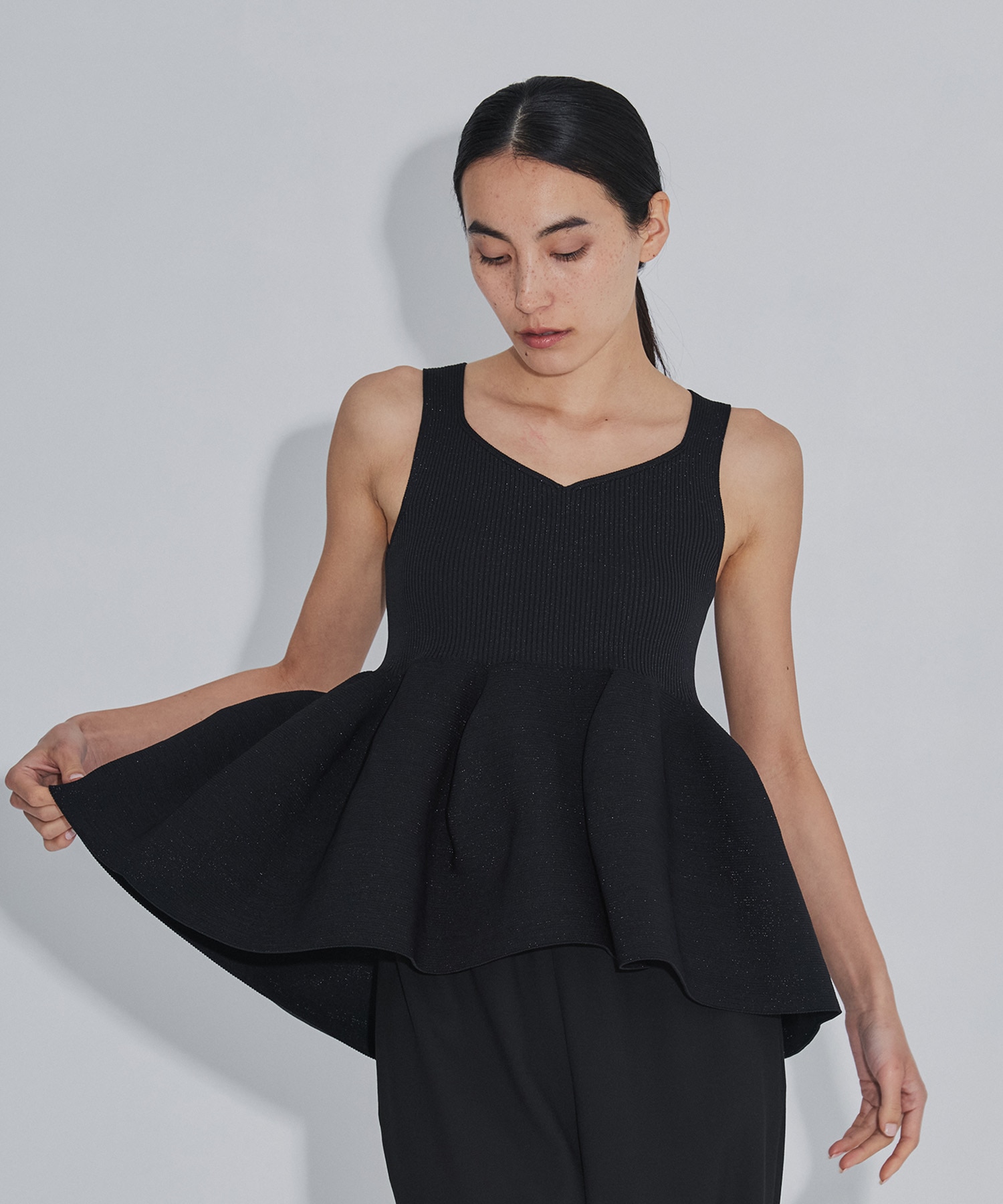 POTTERY GLITTER SLEEVELESS TOP CFCL