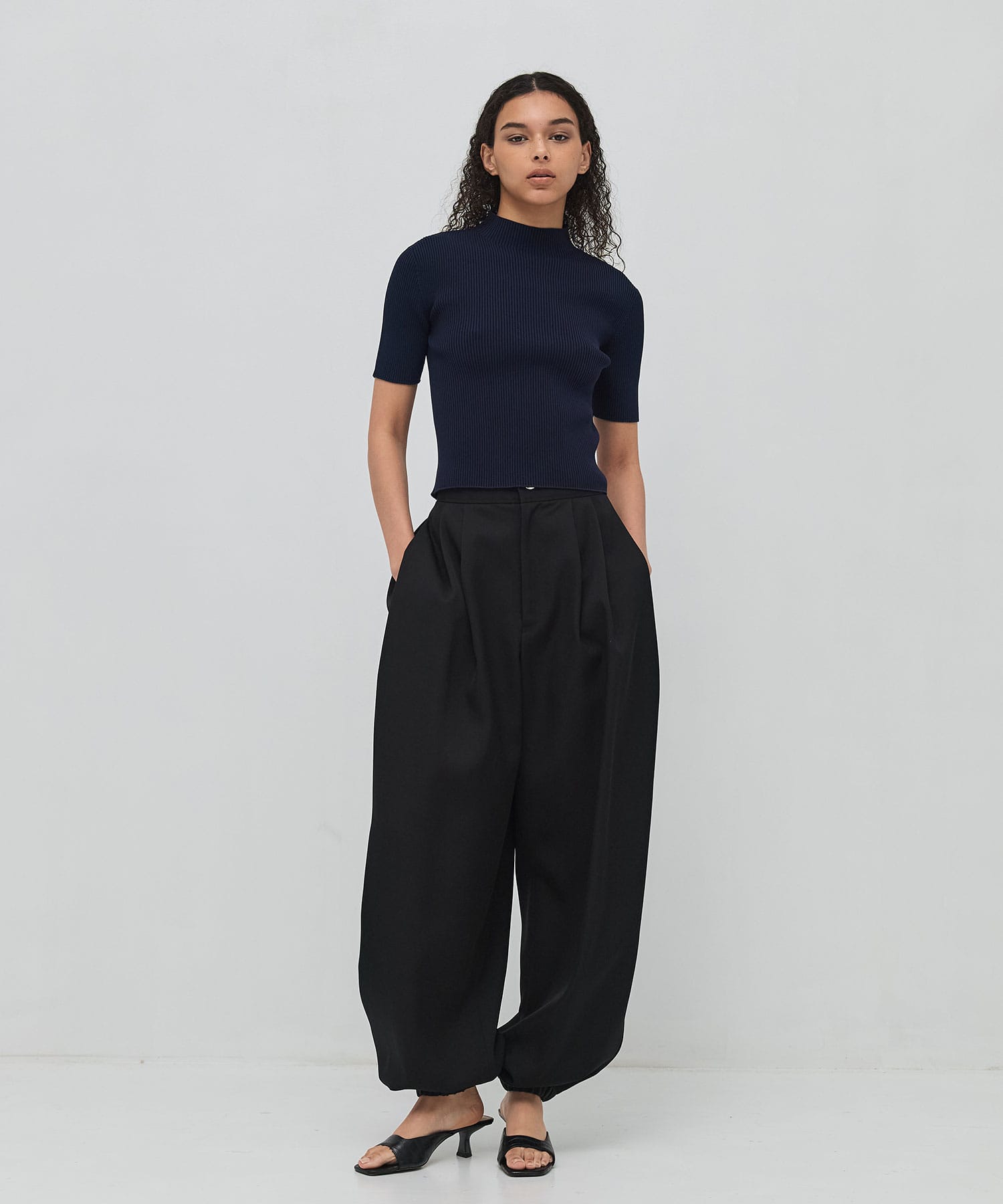 PORTRAIT SHORT SLEEVE TOP CFCL