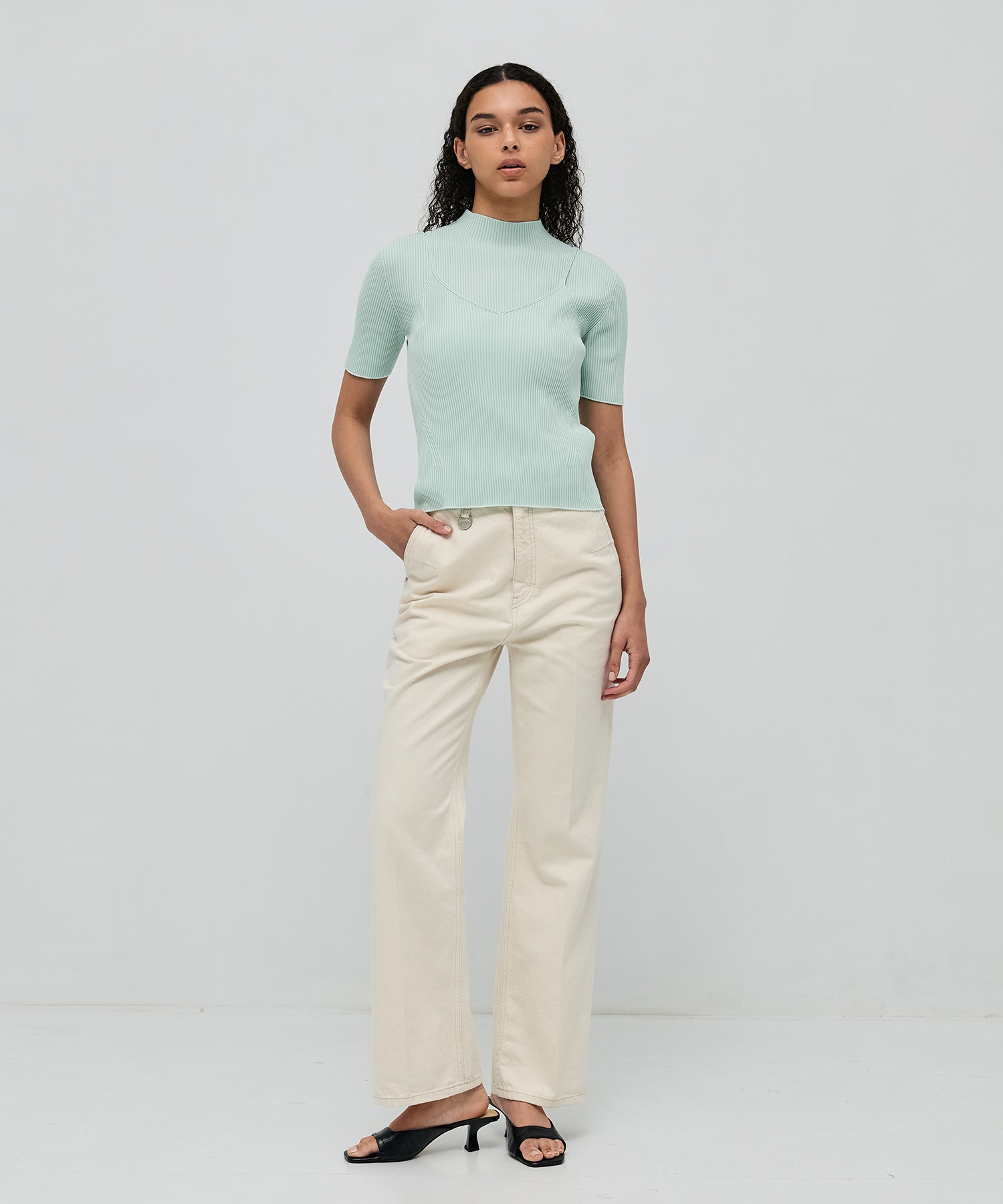 PORTRAIT CAMISOLE TOP CFCL