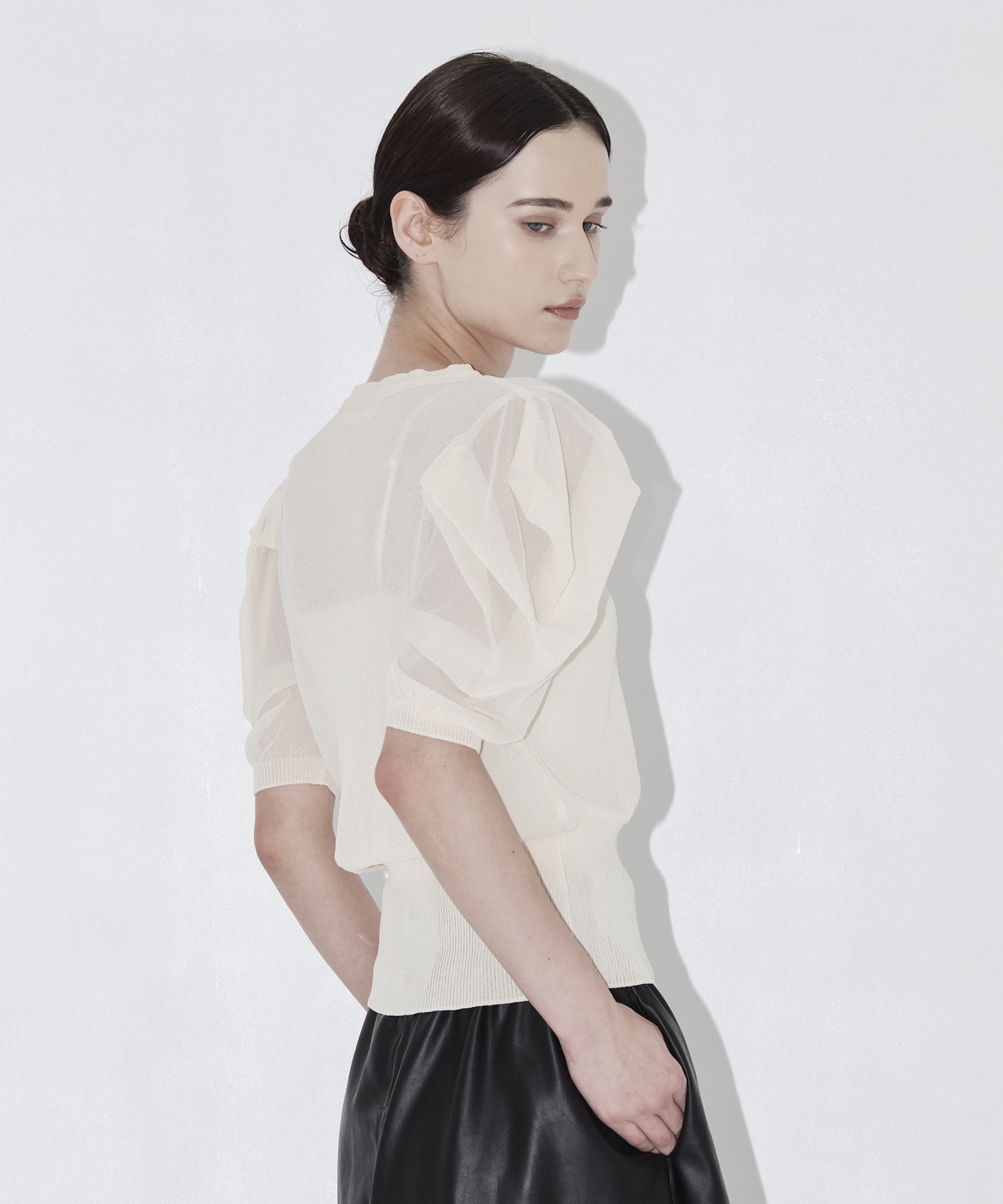 Half Sleeve Lace Knit Cardigan THE TOKYO