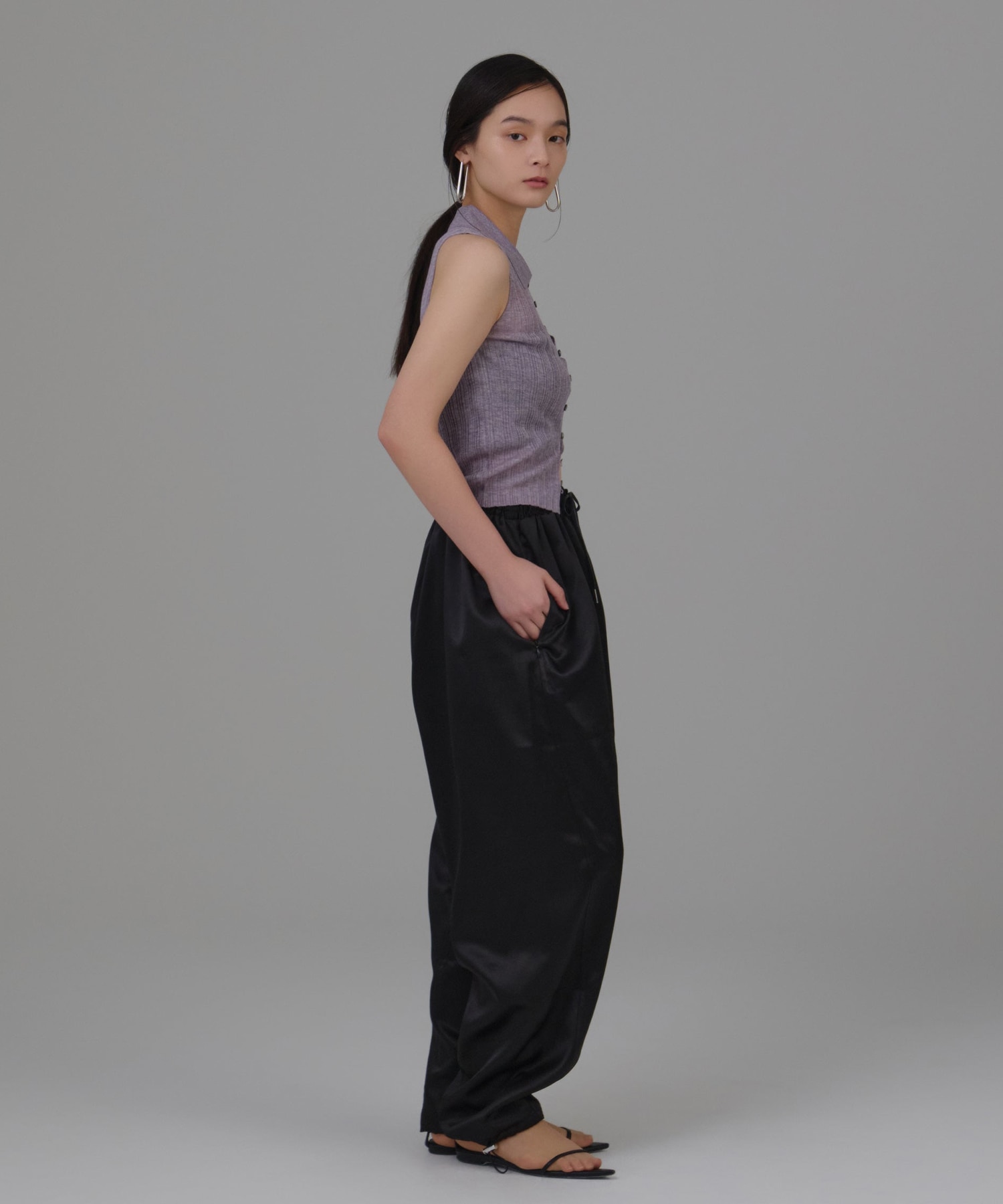【WEB限定】shantung easy pants Louren
