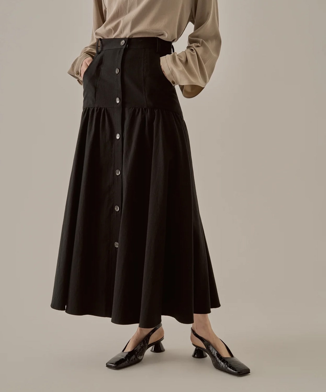 Pierina skirt BK AKIRANAKA