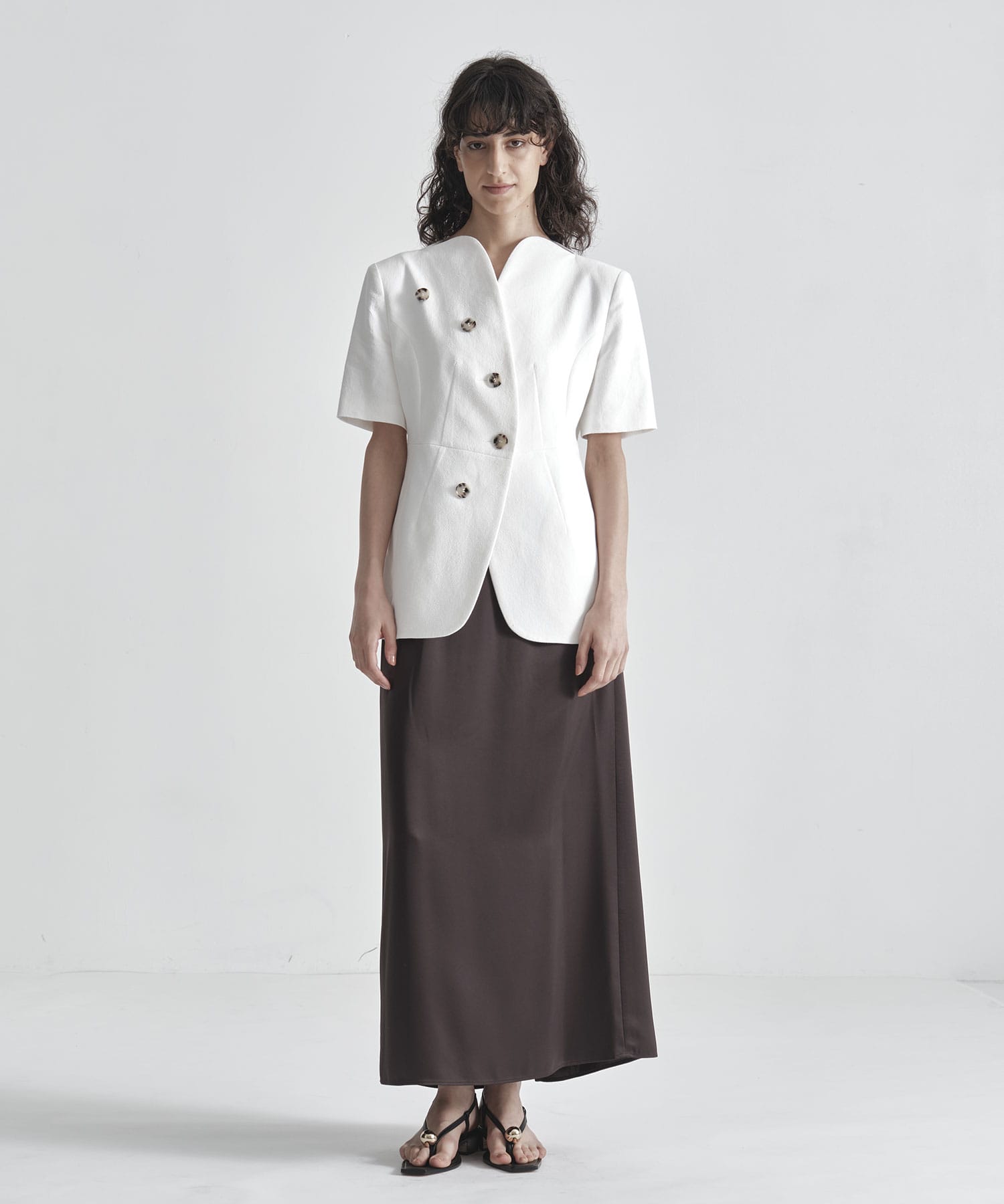 Sesilia half sleeve jacket AKIRANAKA