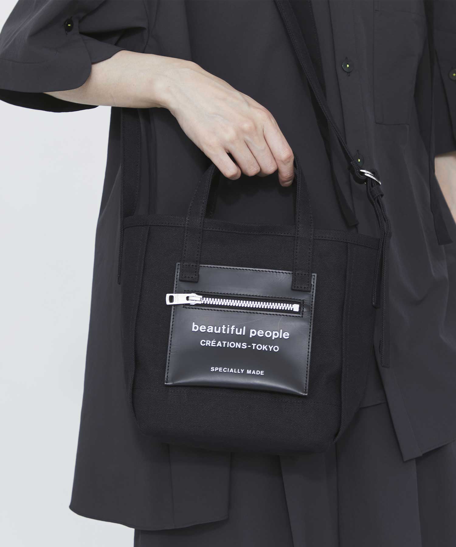 別注 Logo Leather Pocket Mini Tote Bag beautiful people