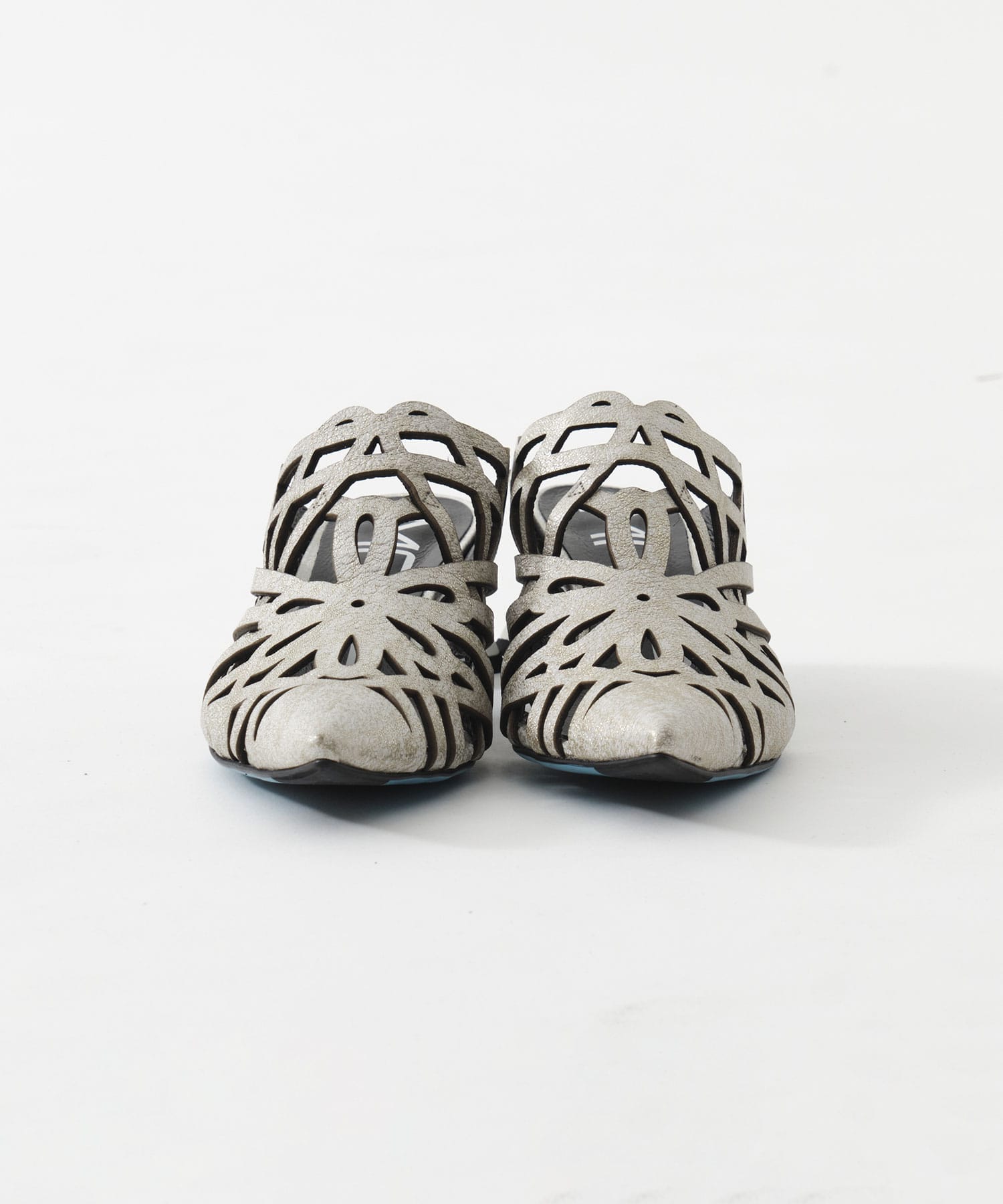 laser cutting sandal MANA