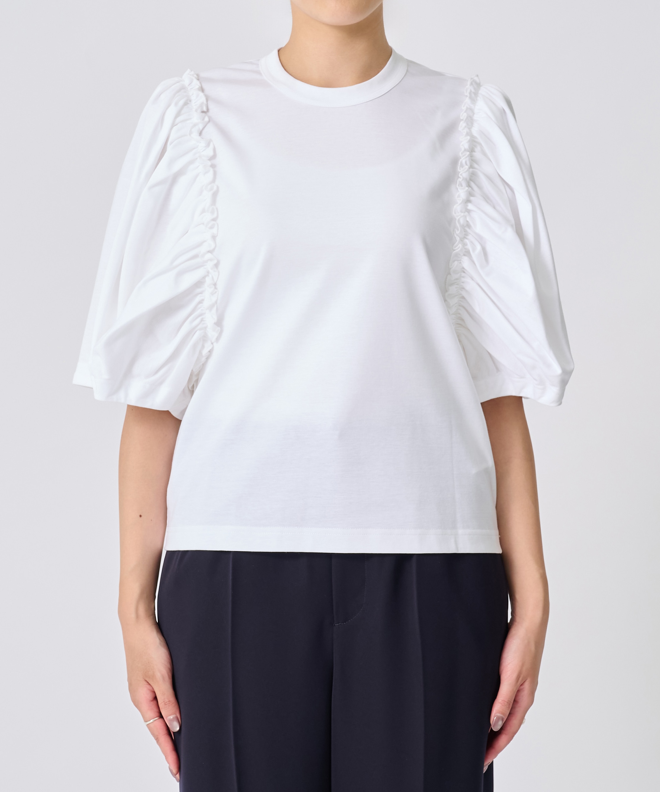 30-T016-051 noir kei ninomiya