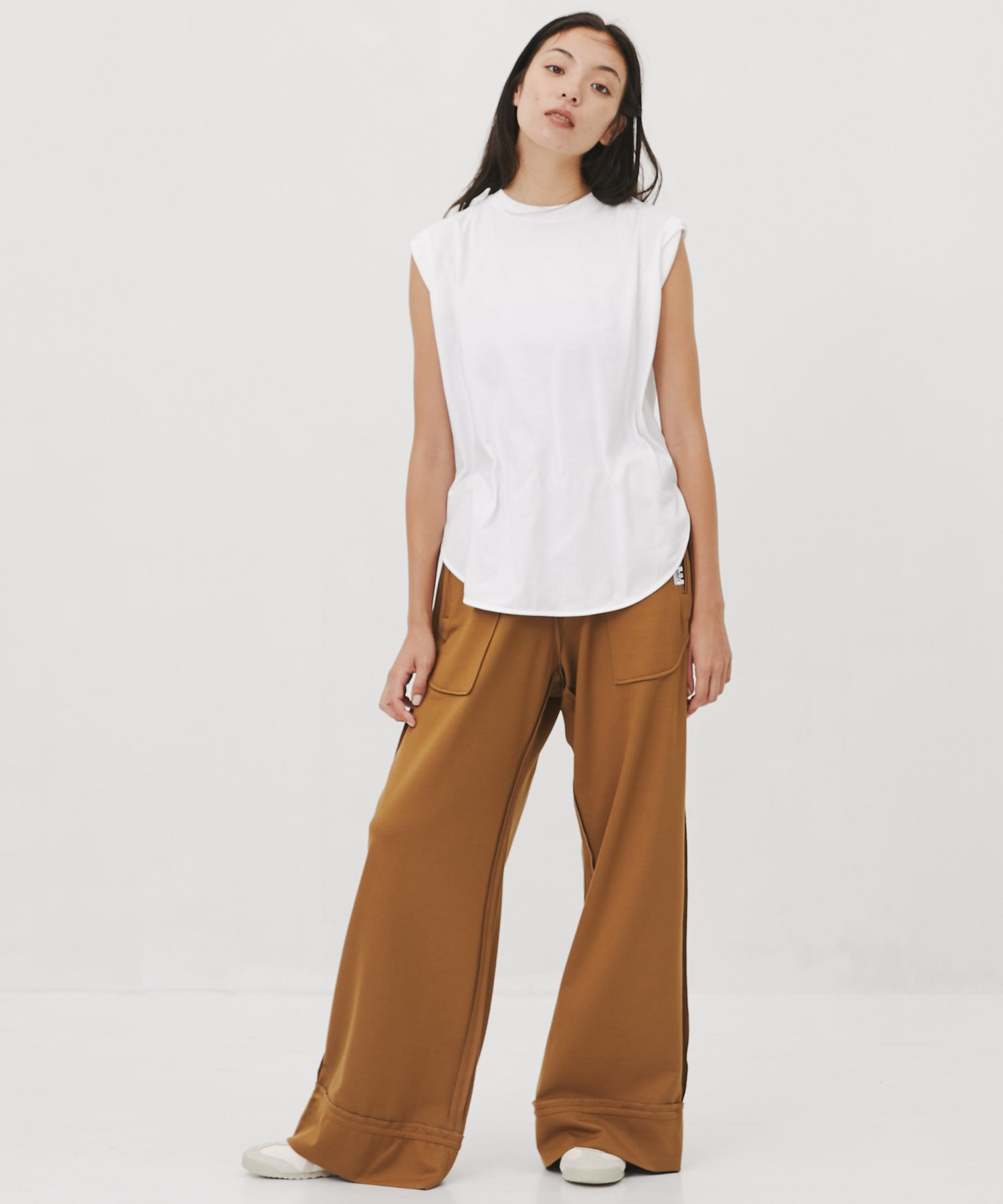 round-hem tank top nagonstans