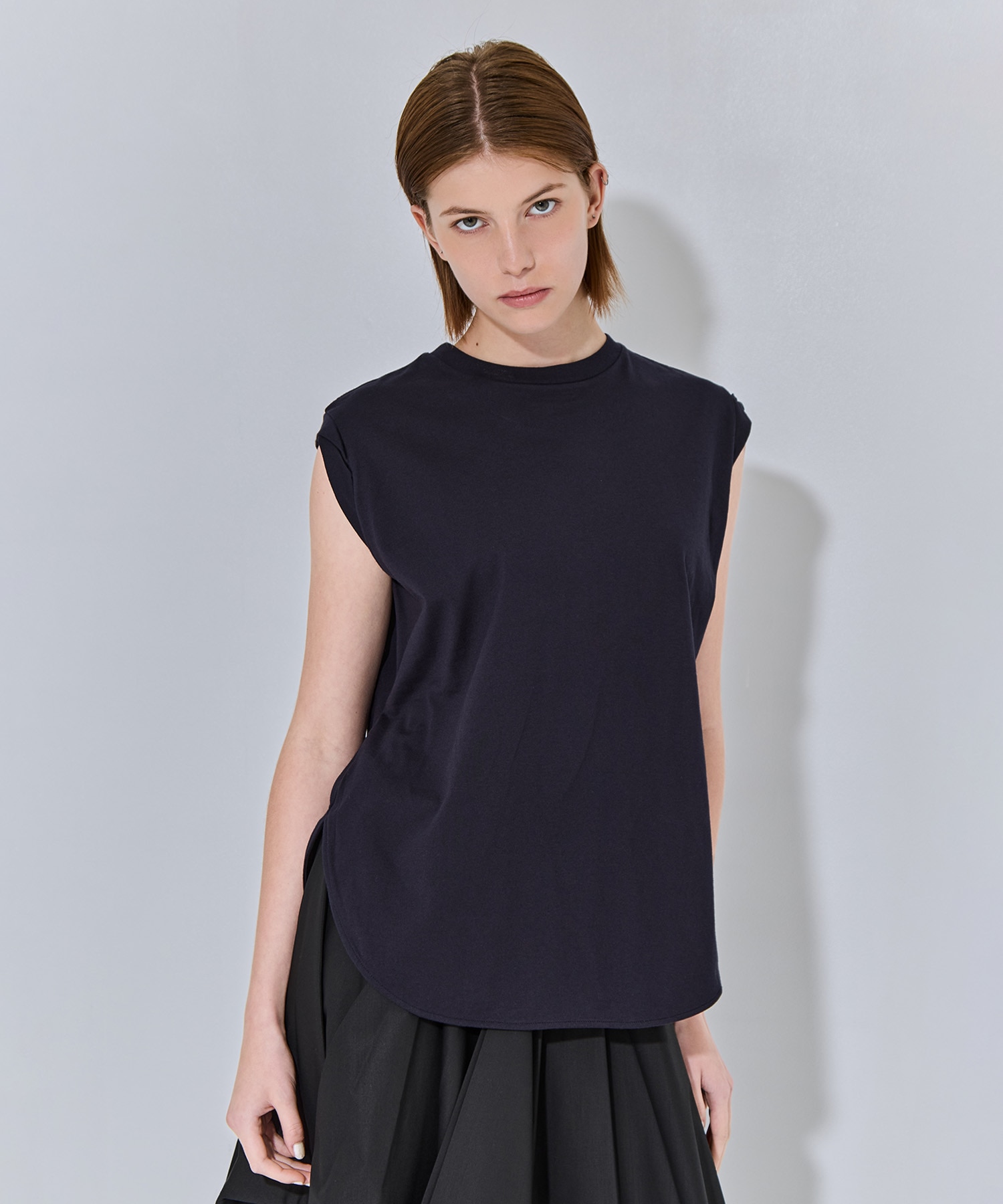 round-hem tank top nagonstans