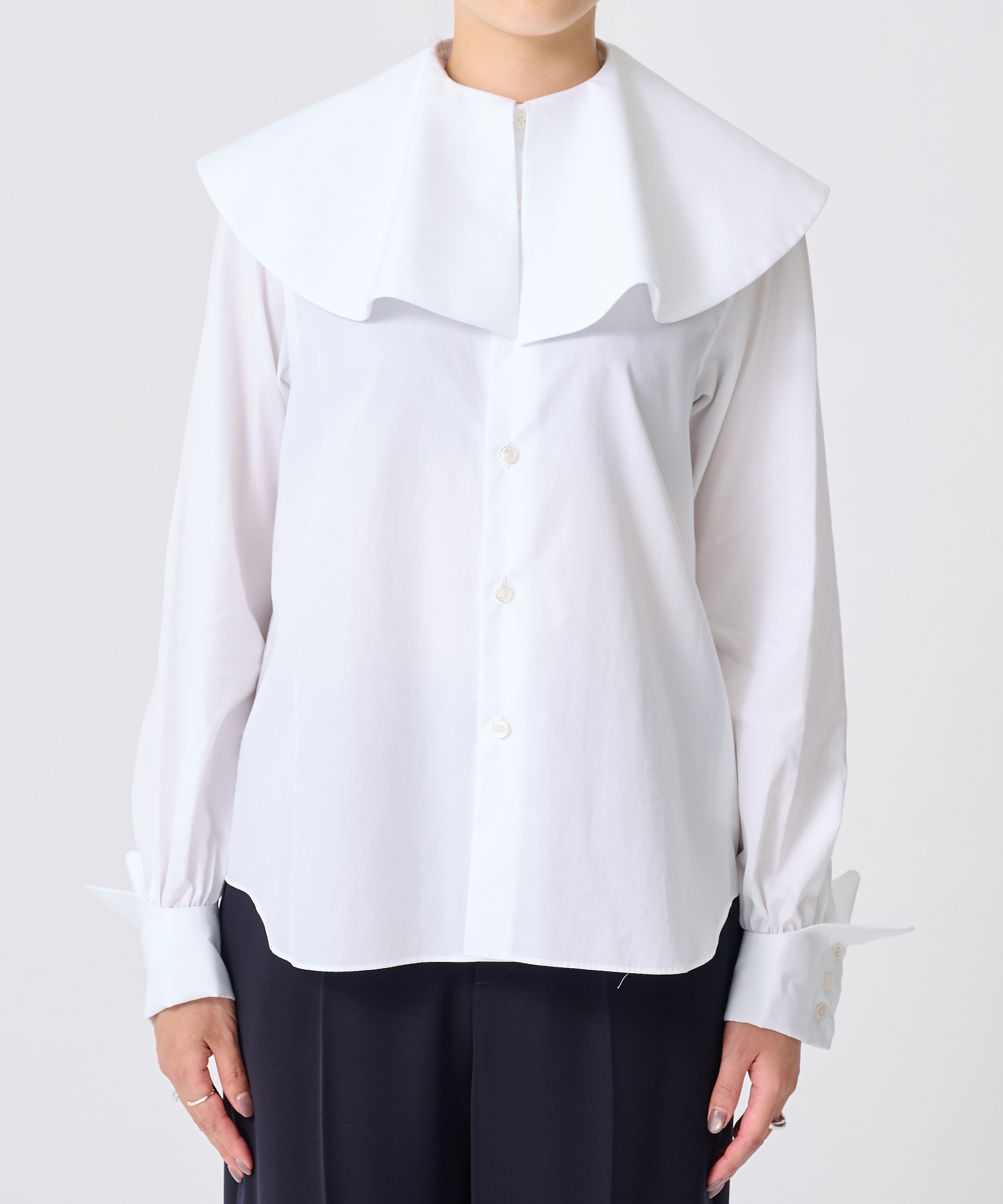 3P-B004-051 Flower Collar Shirt noir kei ninomiya