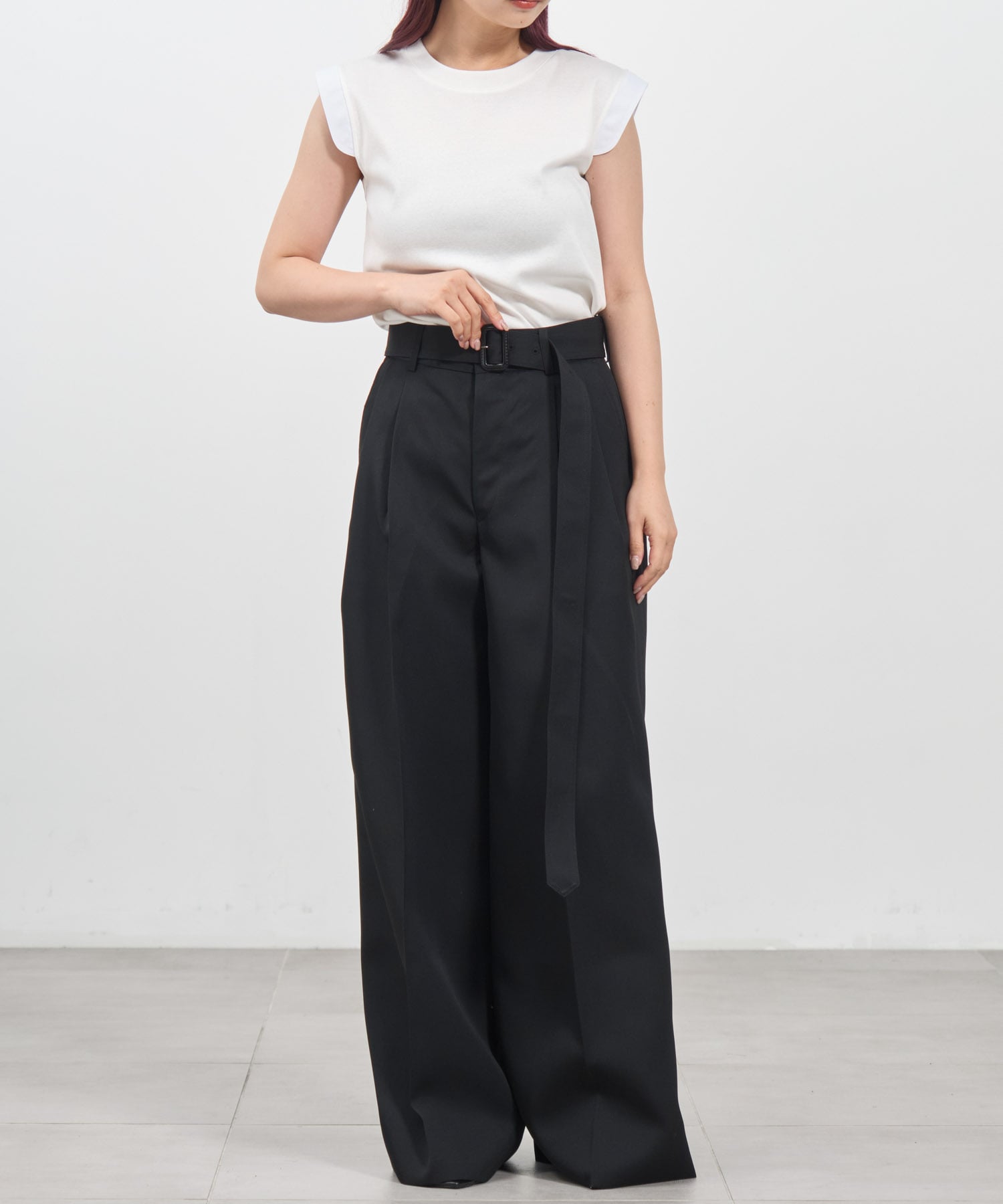 THE SLACKS BELTED 2 TUCK THE RERACS