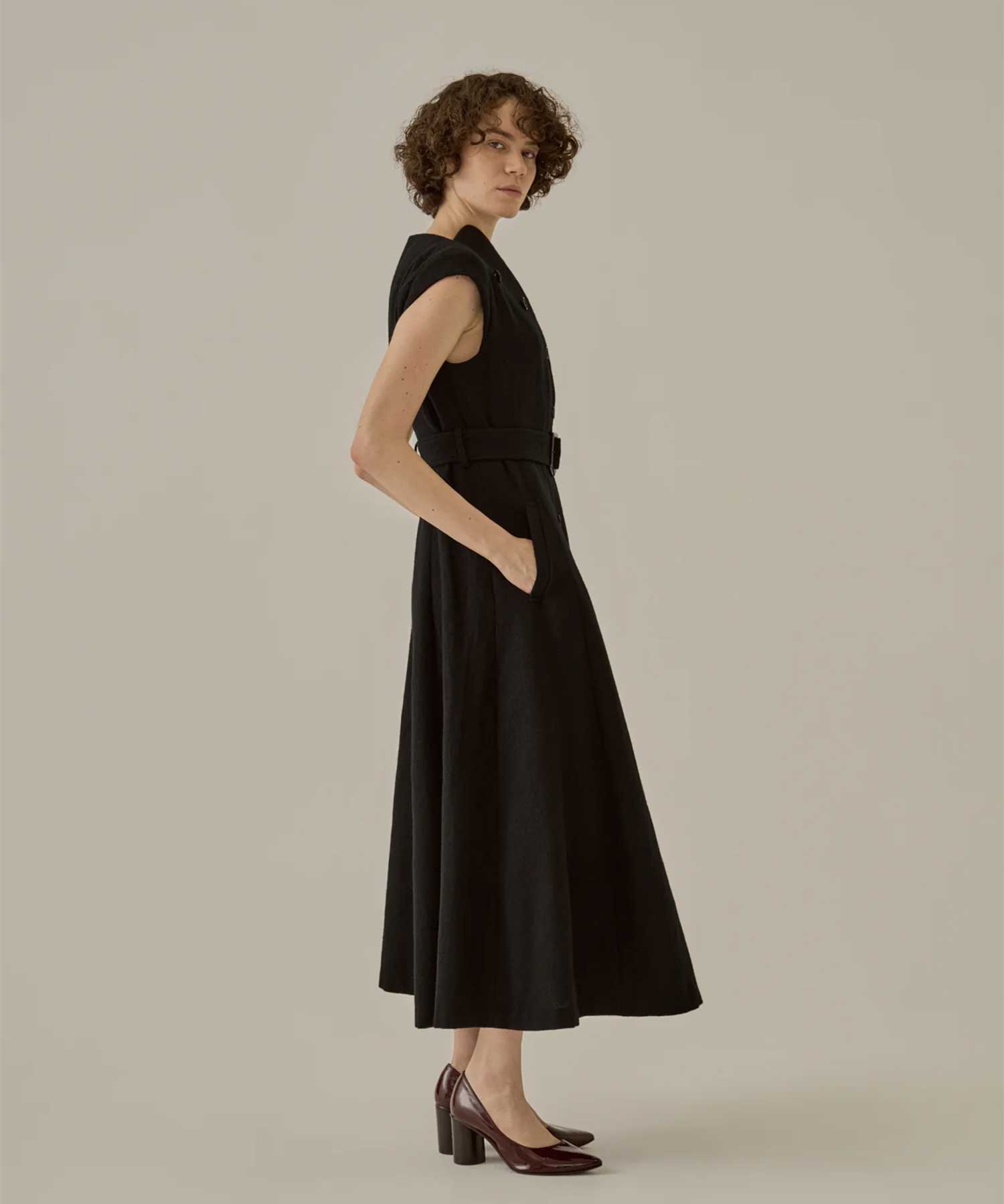 Sesilia dress AKIRANAKA