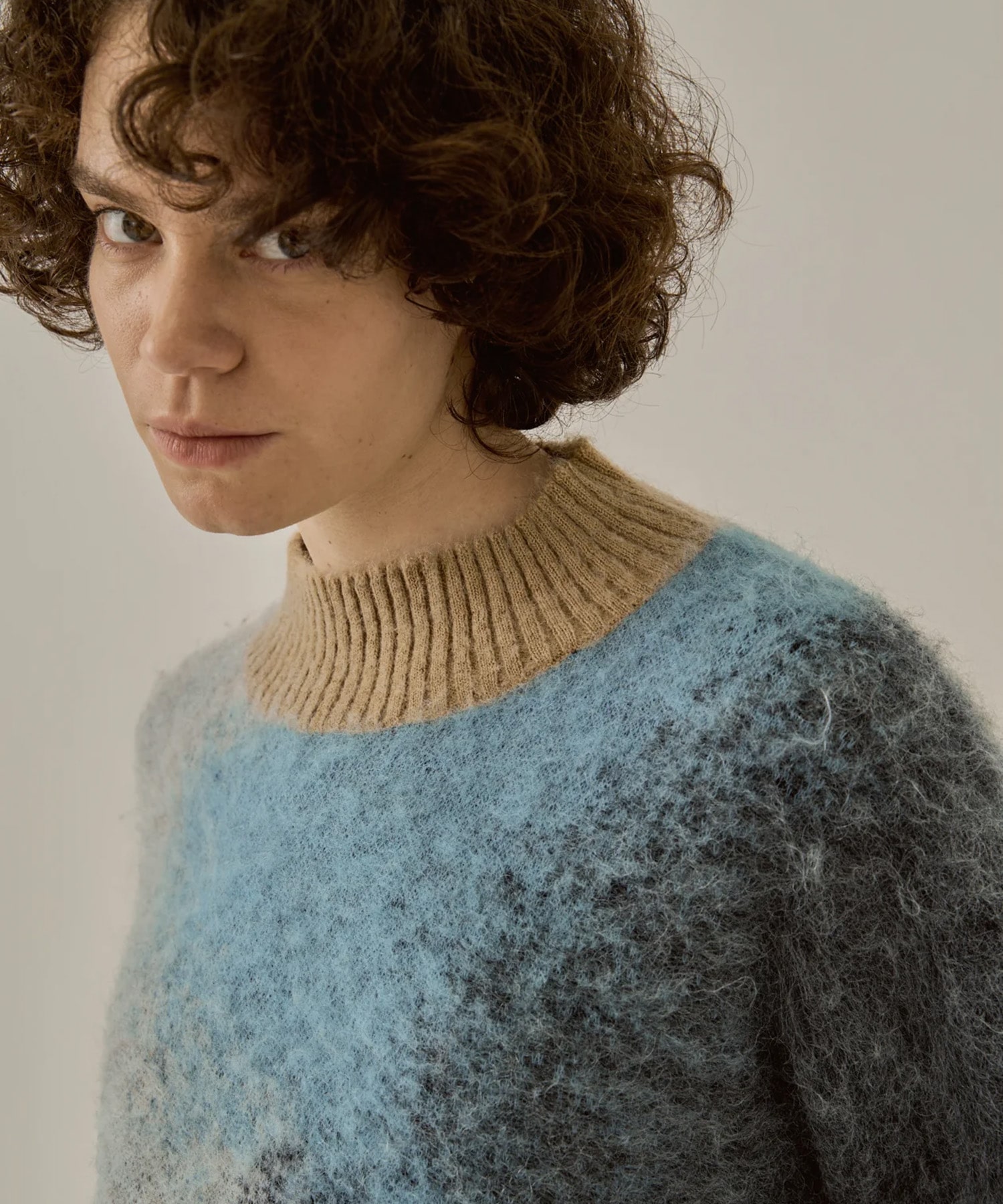 Ricarda knit pullover AKIRANAKA