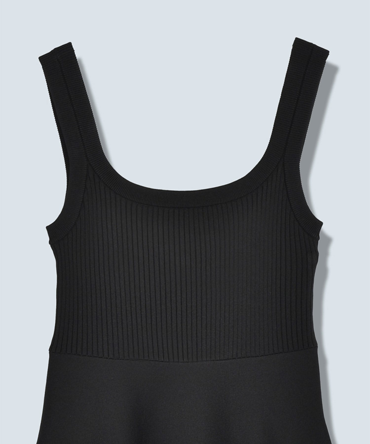 BODER KNIT SQUARE TANK OP OMMO
