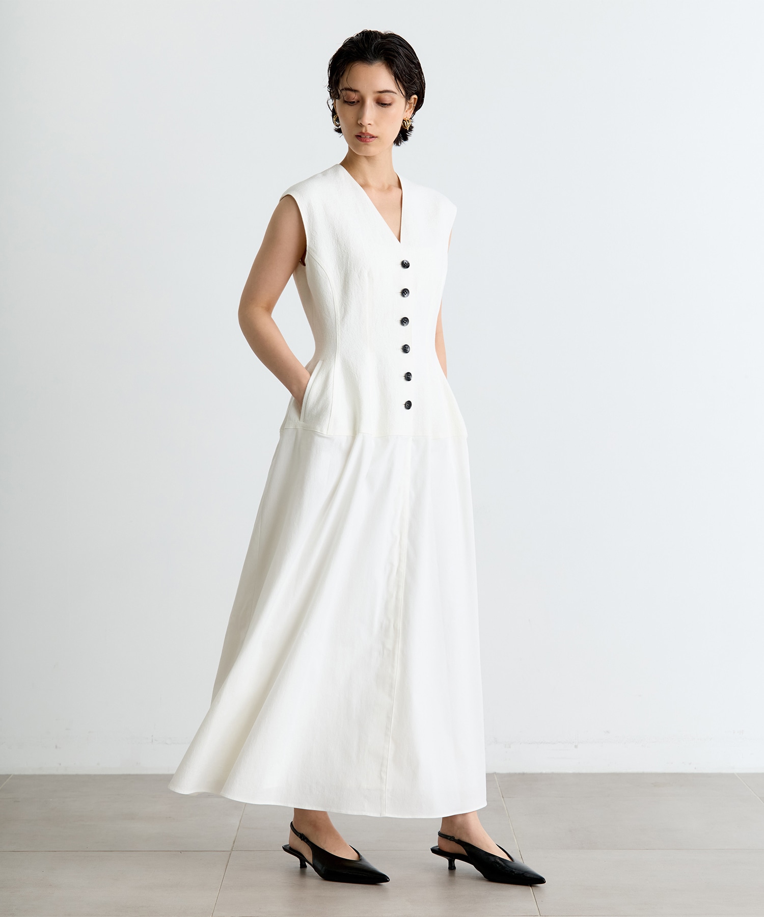 別注 Ilsa sleeveless dress AKIRANAKA