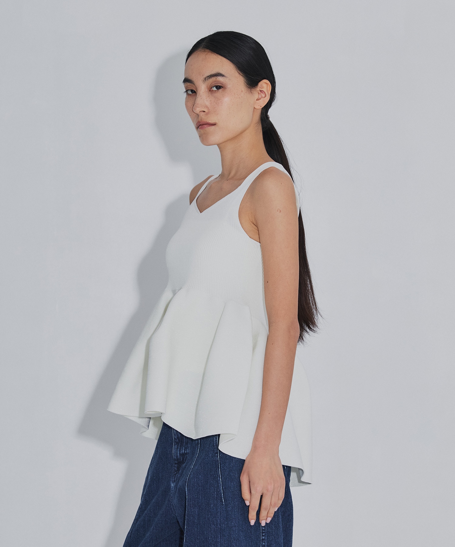 POTTERY GLITTER SLEEVELESS TOP CFCL