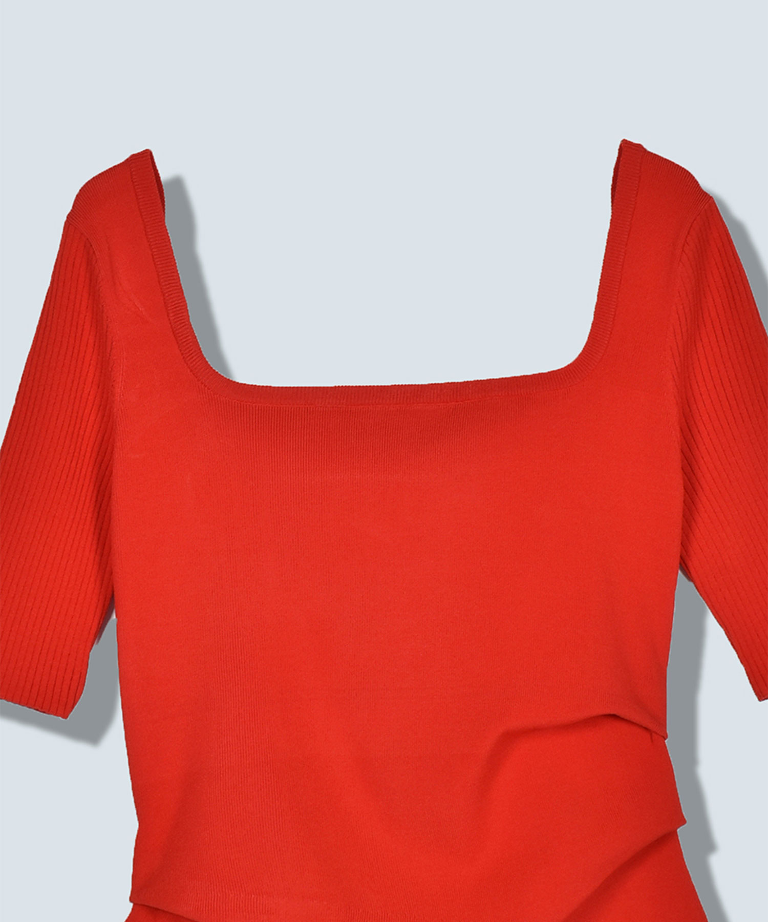 ASYMME TUCK HALF SLEEVE TOP OMMO