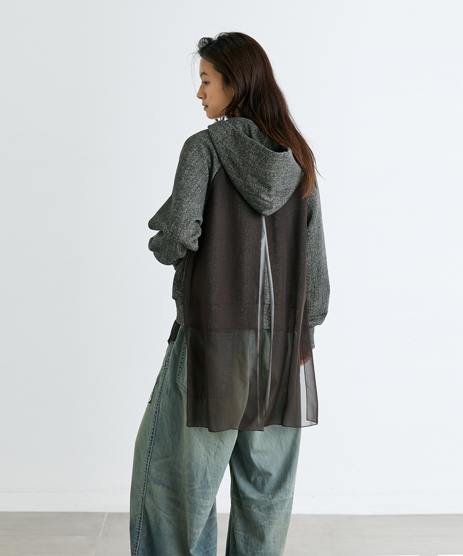 UP2F1803-1 C/S UNDERCOVER