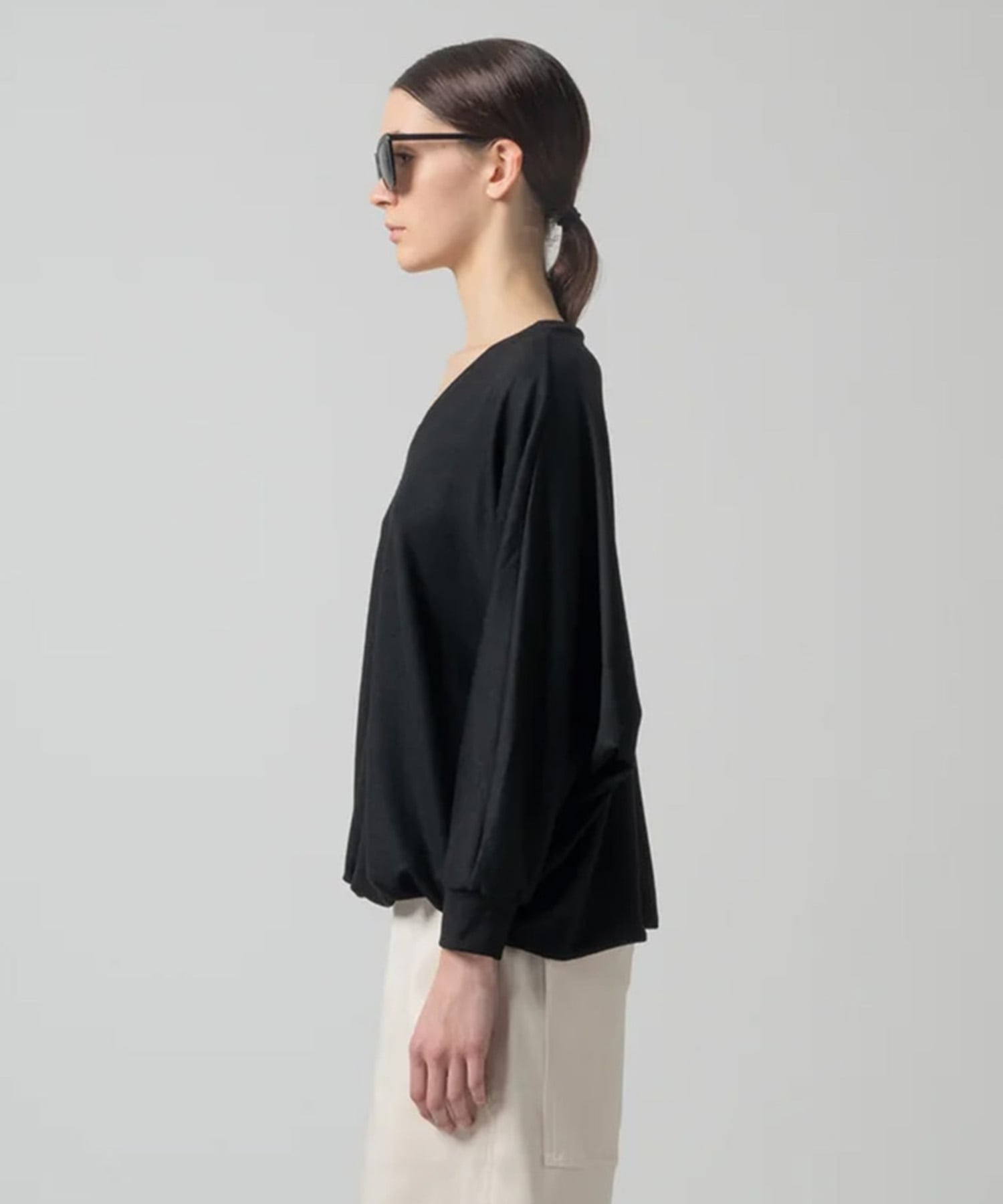 ORI V NECK TOP COGTHEBIGSMOKE