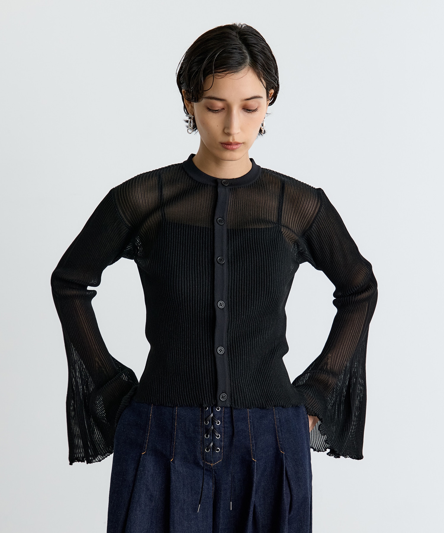 HYPHA LUCENT GLITTER BELL SLEEVE CARDIGAN CFCL