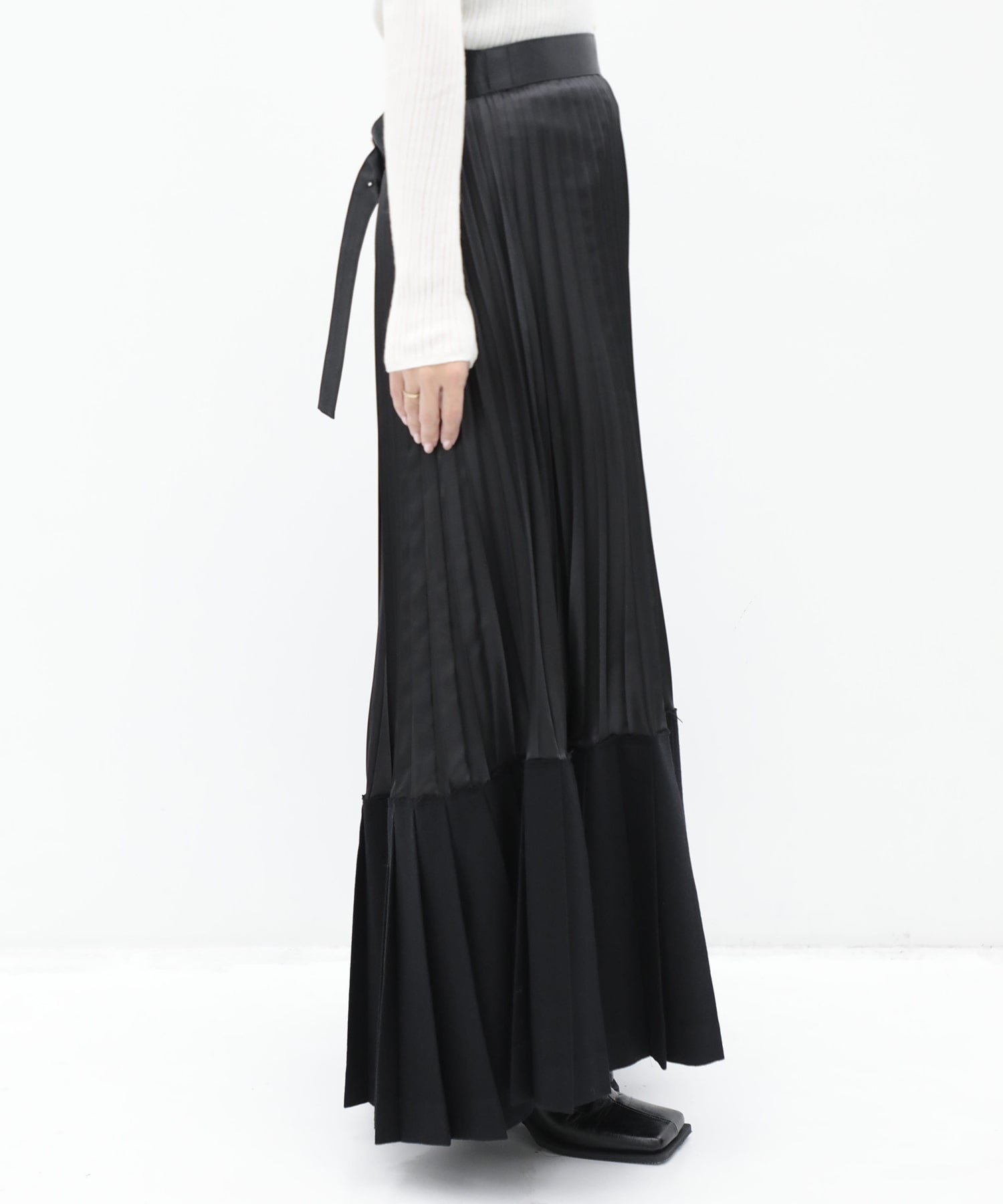 JR-S021-051 Pleats Skirt JUNYA WATANABE