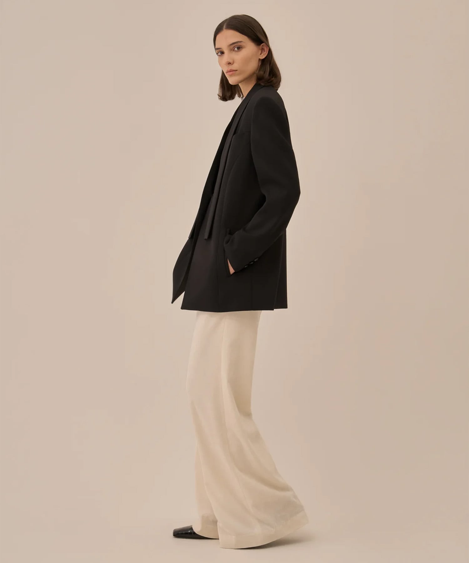 Tracy jacket AKIRANAKA