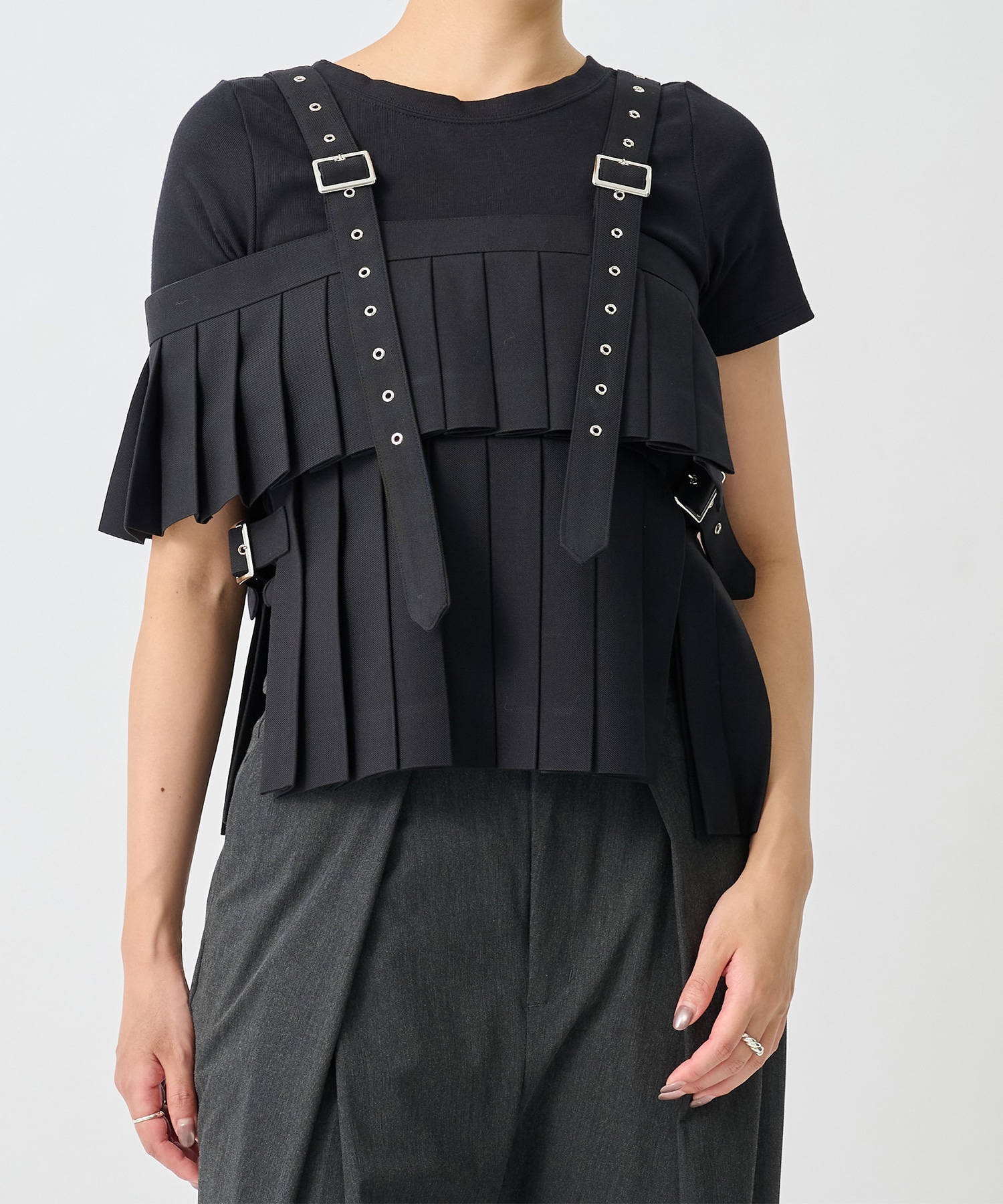 3R-V008-051 Pleats Bustier noir kei ninomiya