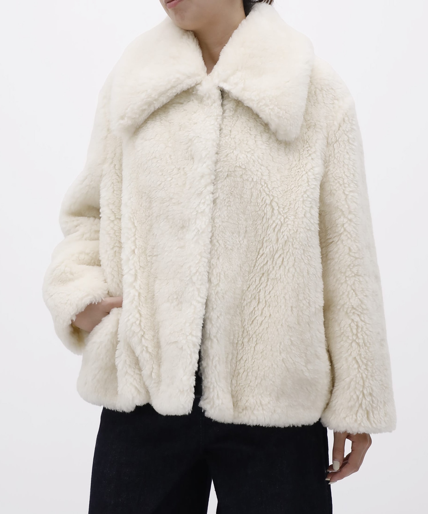 WOOL BOA WIDE COLLAR COAT FETICO