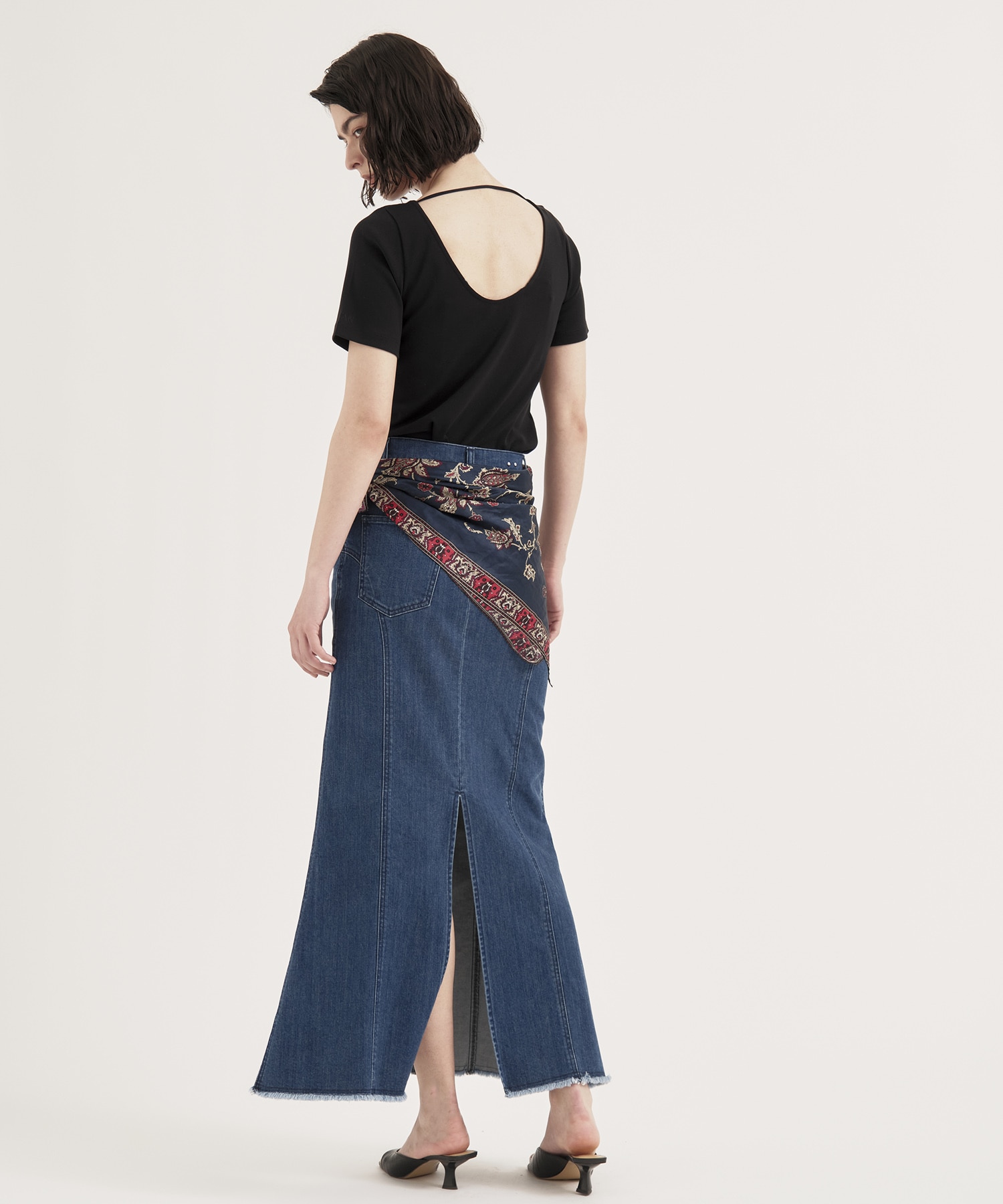 Back Curve T-Shirt RITAN