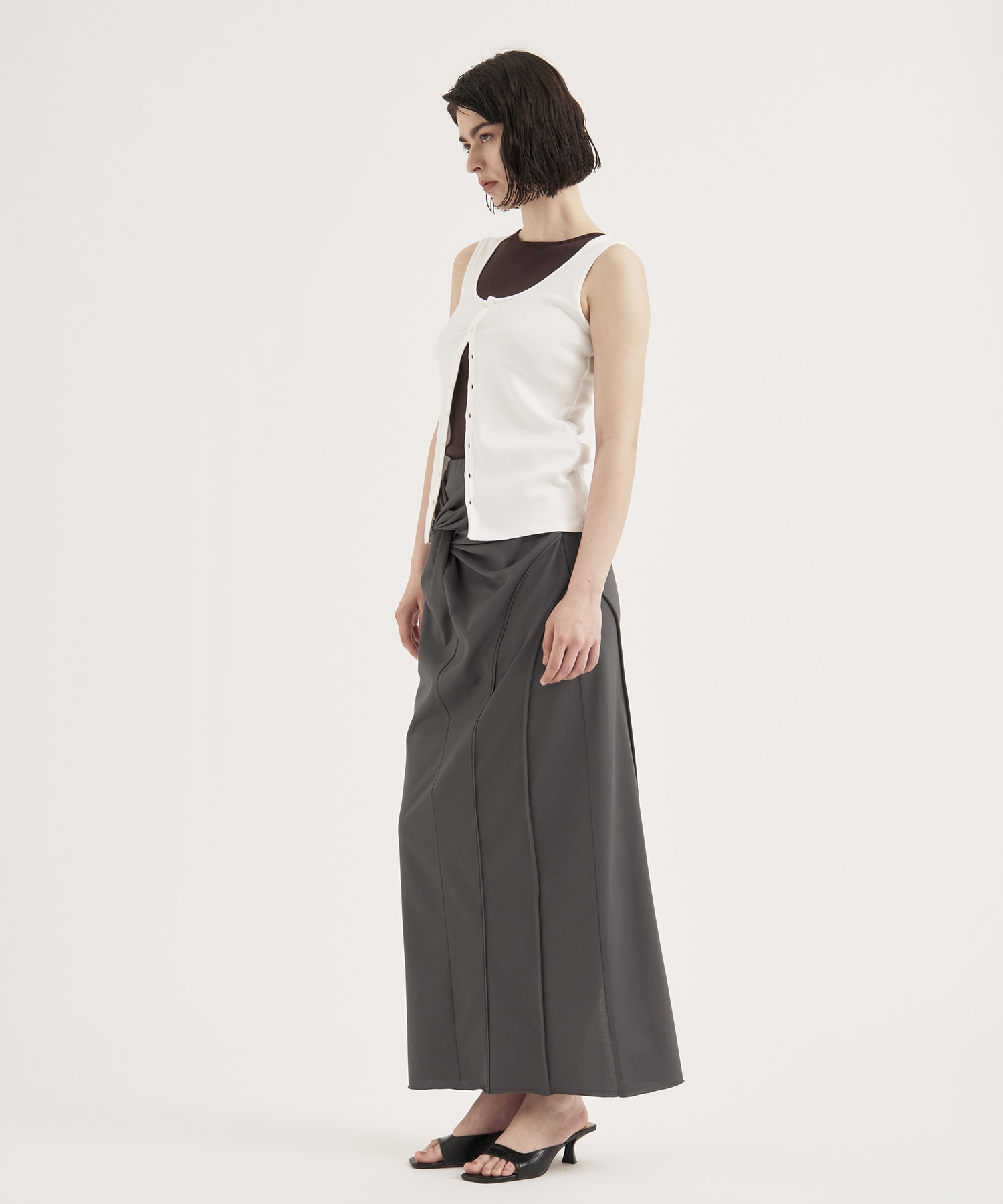 Twist Cut Skirt RITAN