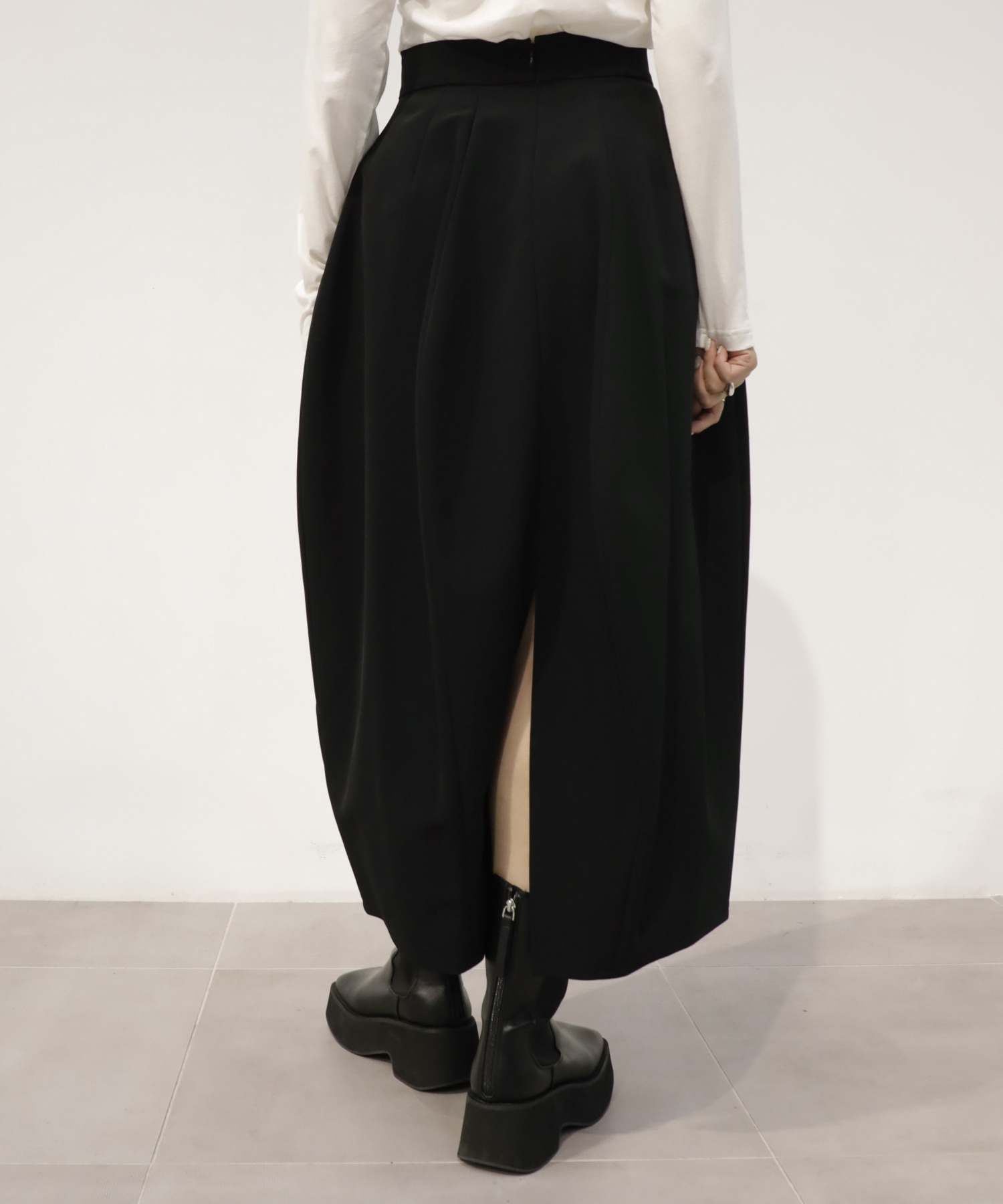 Arch Pattern Skirt RITAN