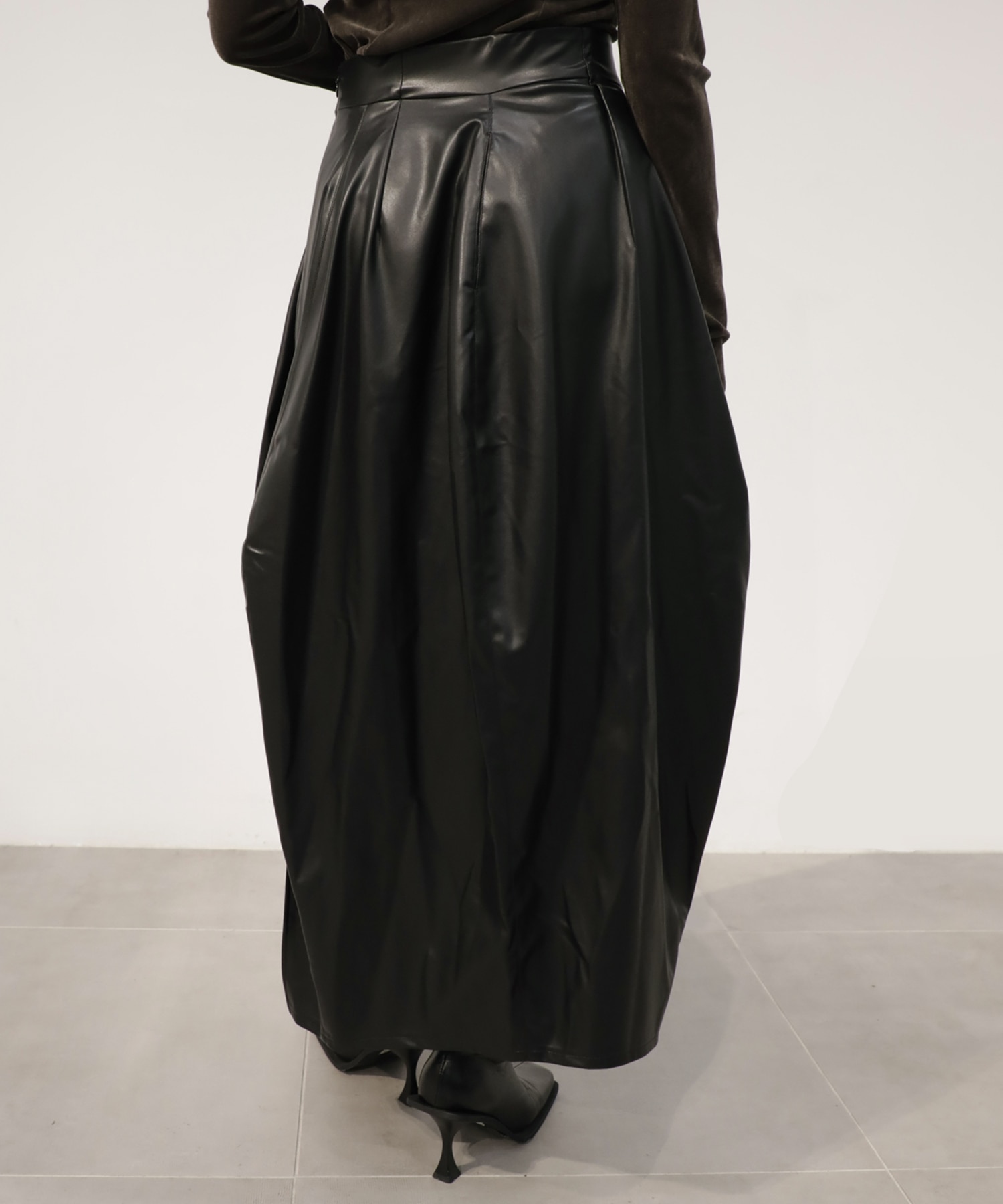Arch Pattern Leather Skirt RITAN