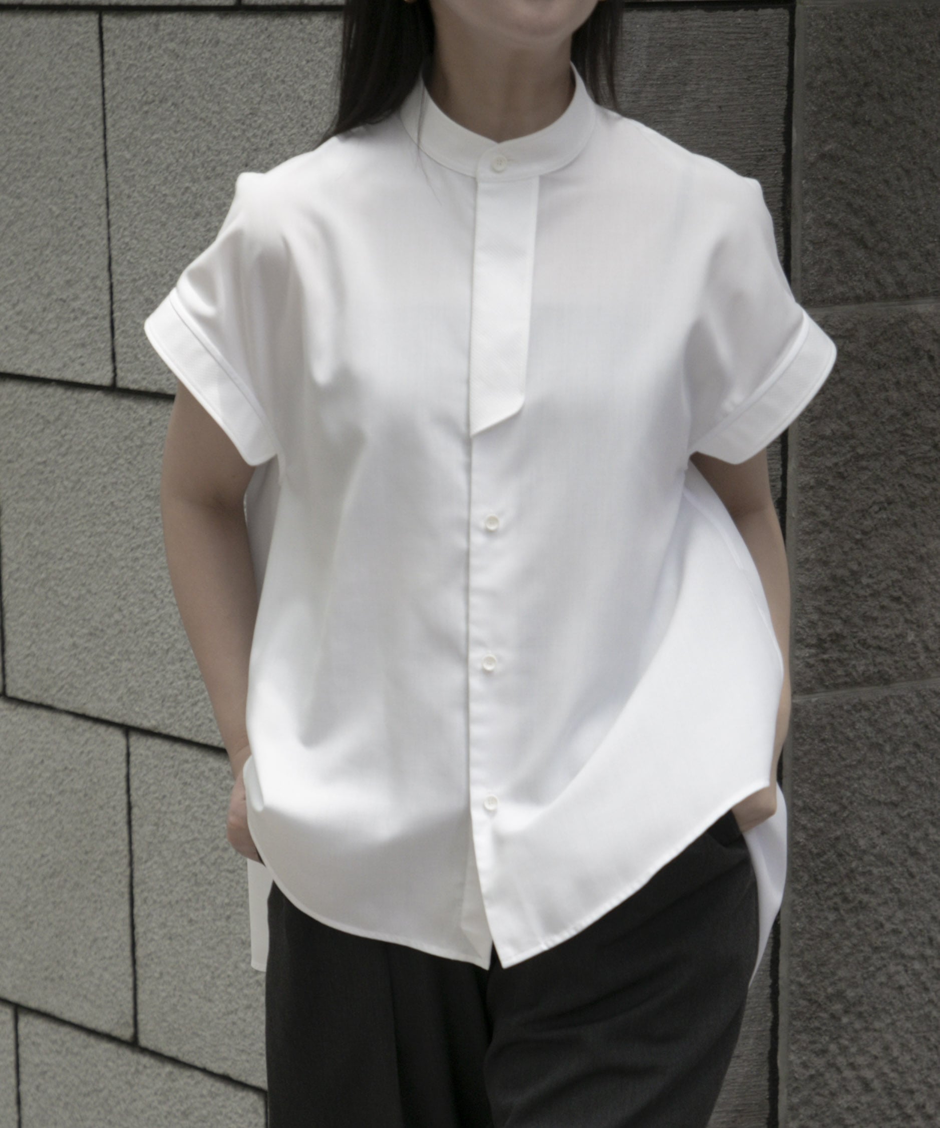 THE PLACKET A LINE SHIRT SLEEVE LESS THE RERACS