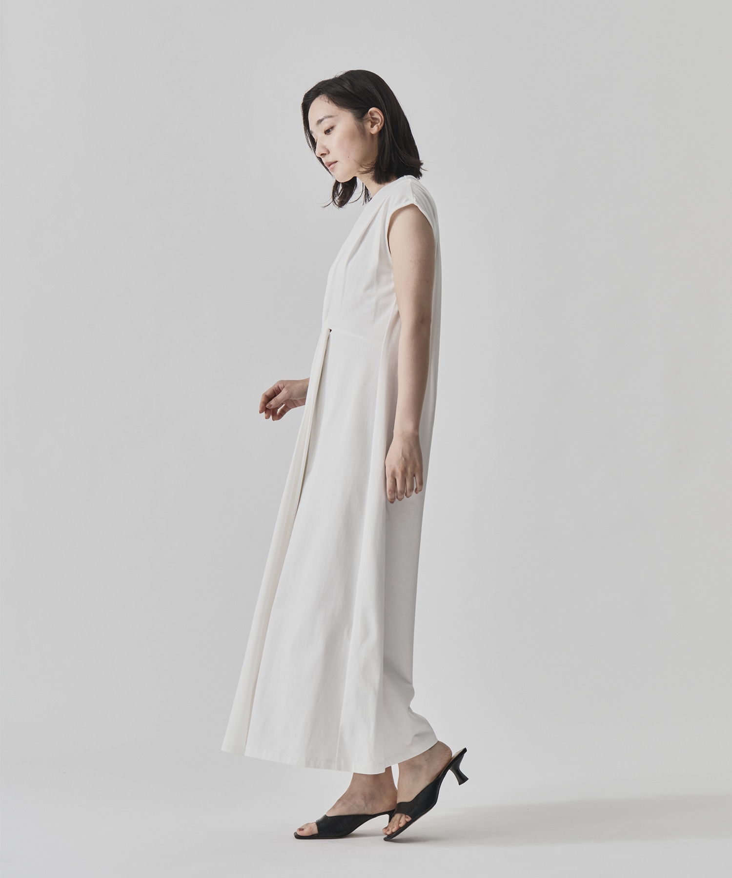 Shoulder Tuck Twist Dress CITY TOKYO