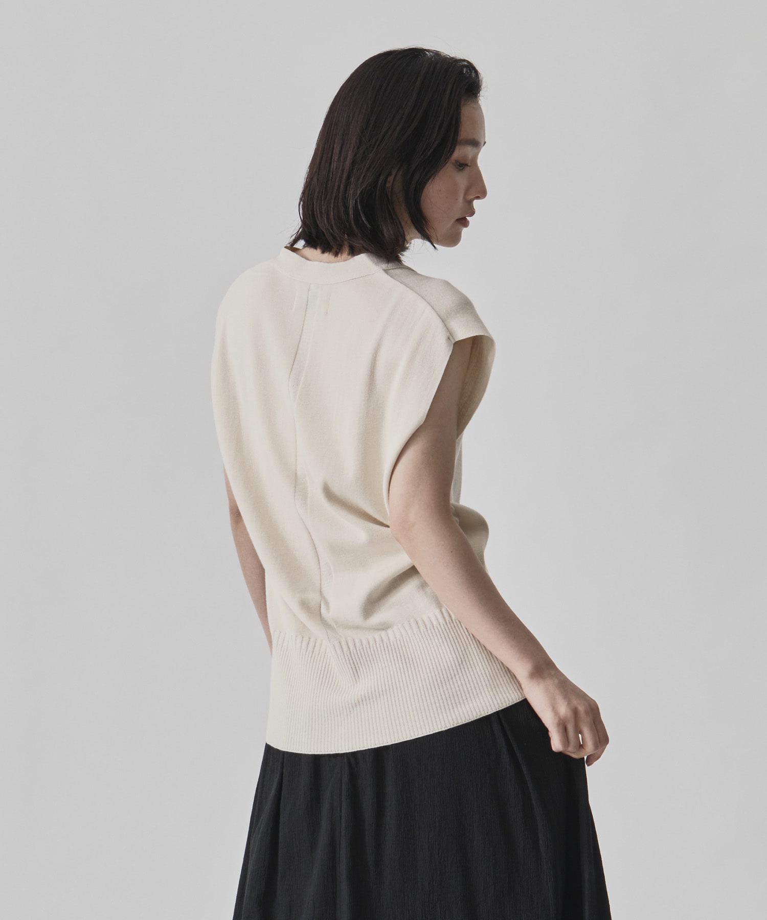 Silk Knit Vest CITY TOKYO