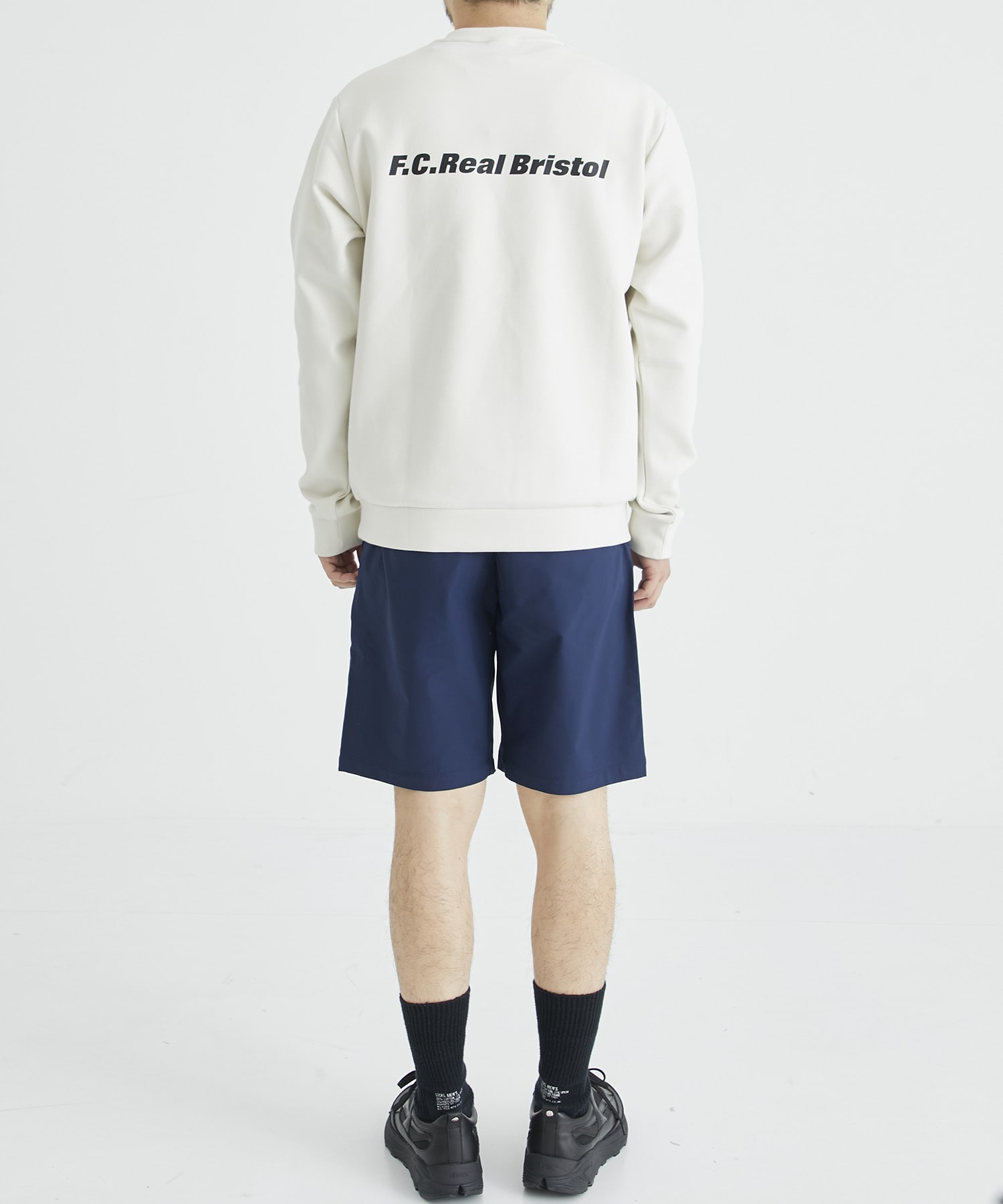 プレゼント サプライズ F.C.Real Bristol TECH SWEAT CREWNECK TOP