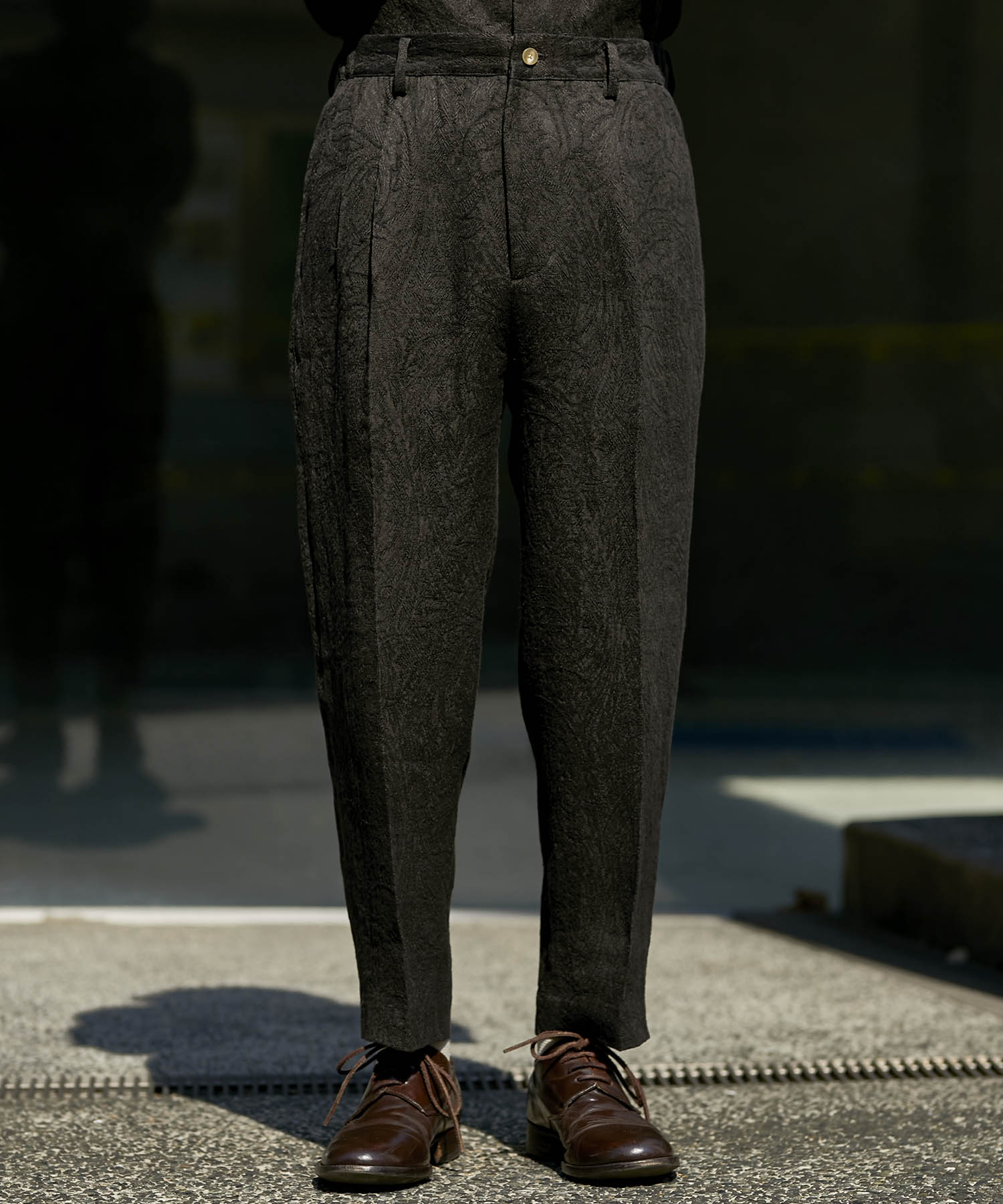 EX.TWO TUCKS TAPERED PANTS IRENISA