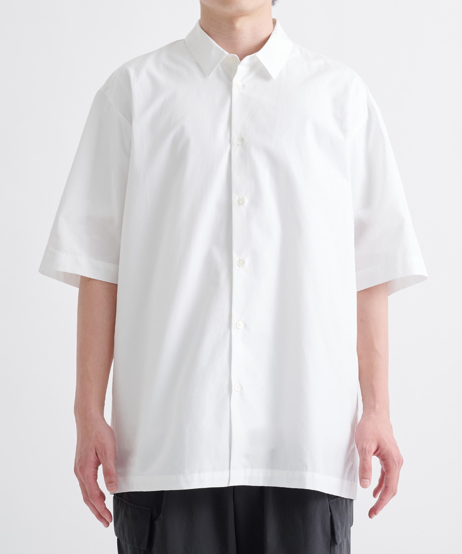 SUVIN BROAD OVERSIZED SHORT SLEEVE SHIRT ATON