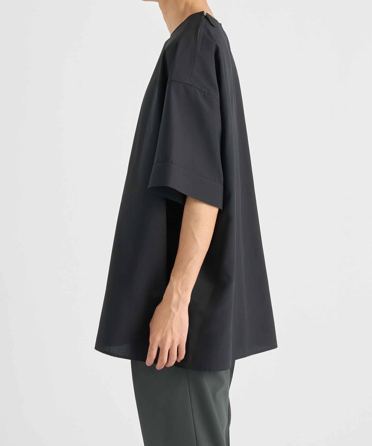 THE SIDE ZIP PO SHIRT S/S THE RERACS