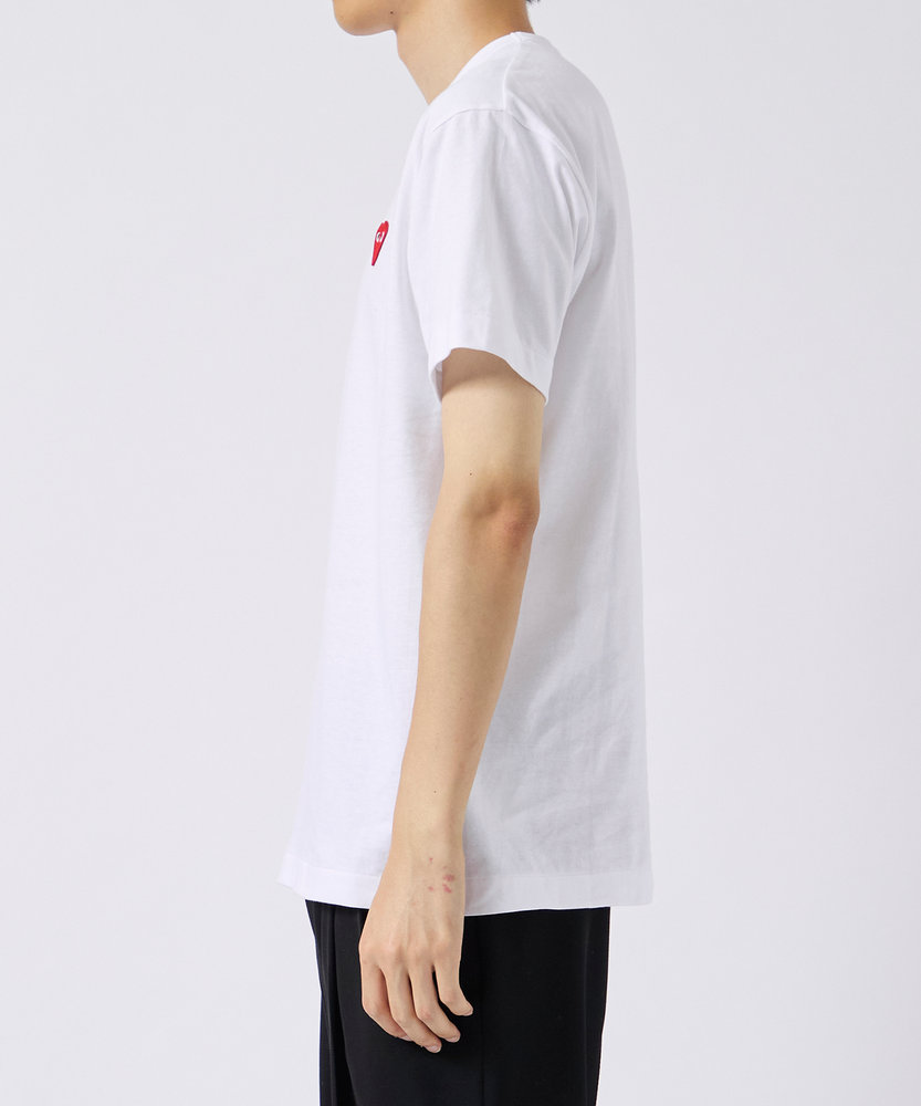 AX-T108-051 T-SHIRT RED EMBLEMRED HEART PLAY COMME des GARCONS